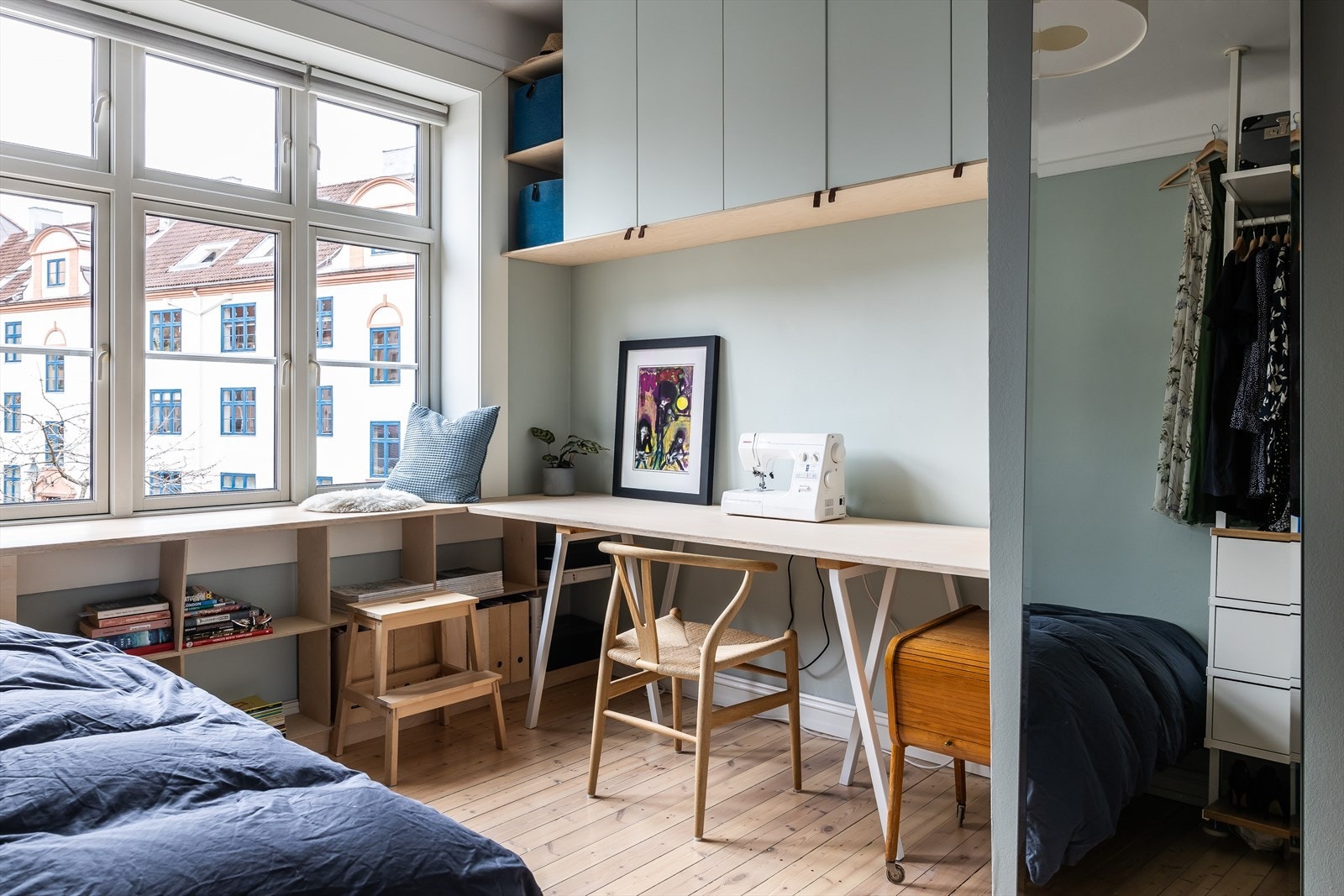 Leiligheten ha et lunt og behagelig soverom av svært god størrelse. Galleribilde