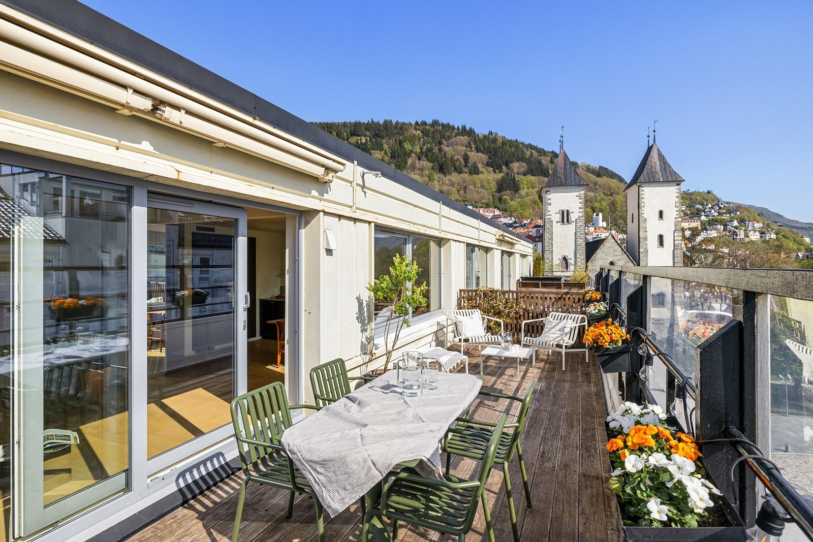 Aktiv Eiendomsmegling v/Roger Glesnes har gleden av å presentere Dreggsallmenningen 20! Galleribilde