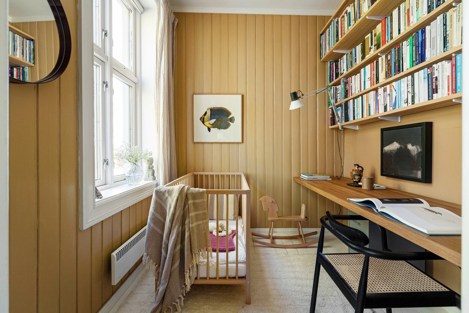 Soverom II har plass til seng og passer perfekt som gjesterom, barnerom eller kontor Galleribilde