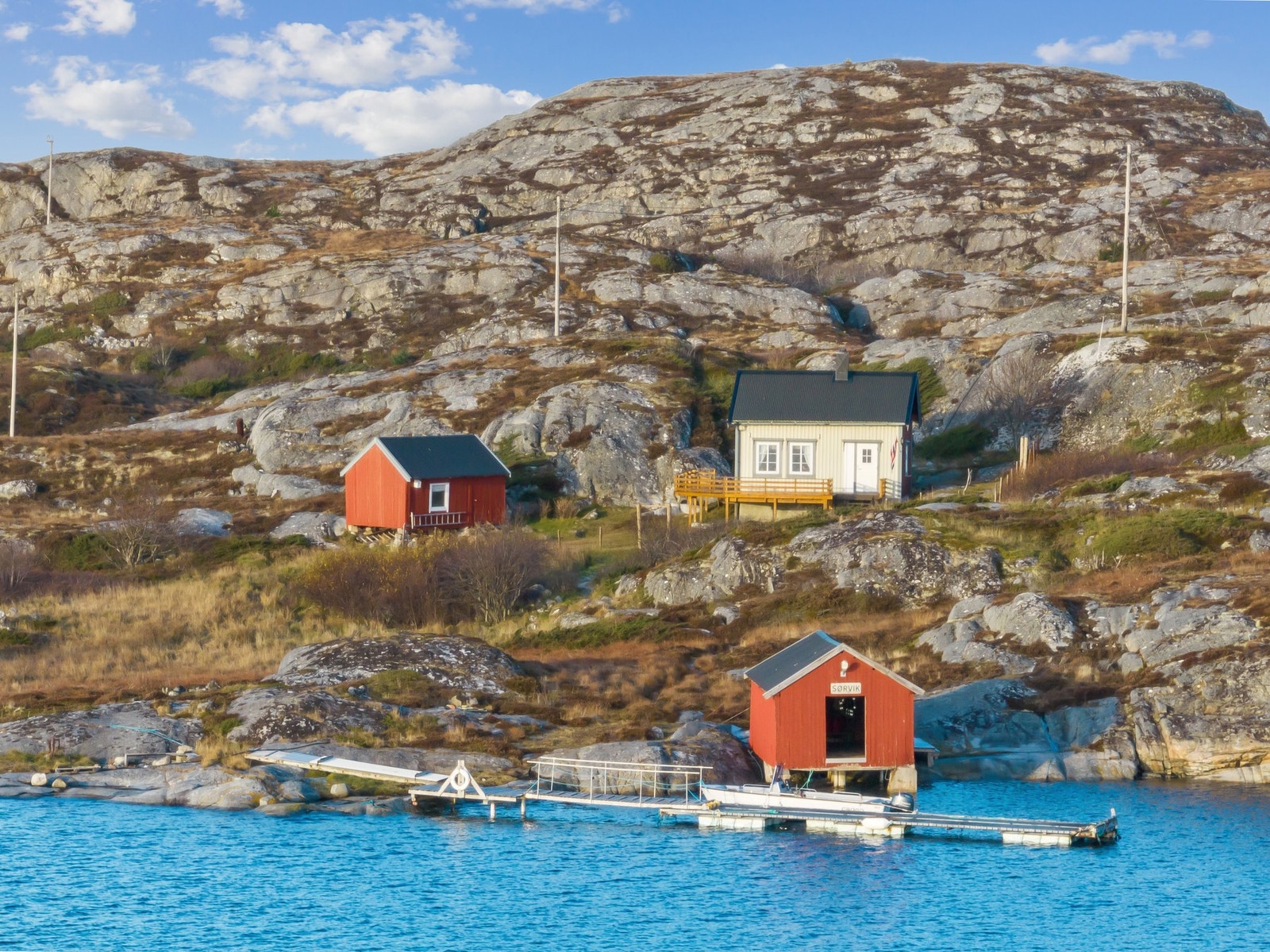 Skjærgården og havområdene utenfor Kvenvær kan tilby ett av norgeskystens beste og mest artsrike områder for fiske Galleribilde