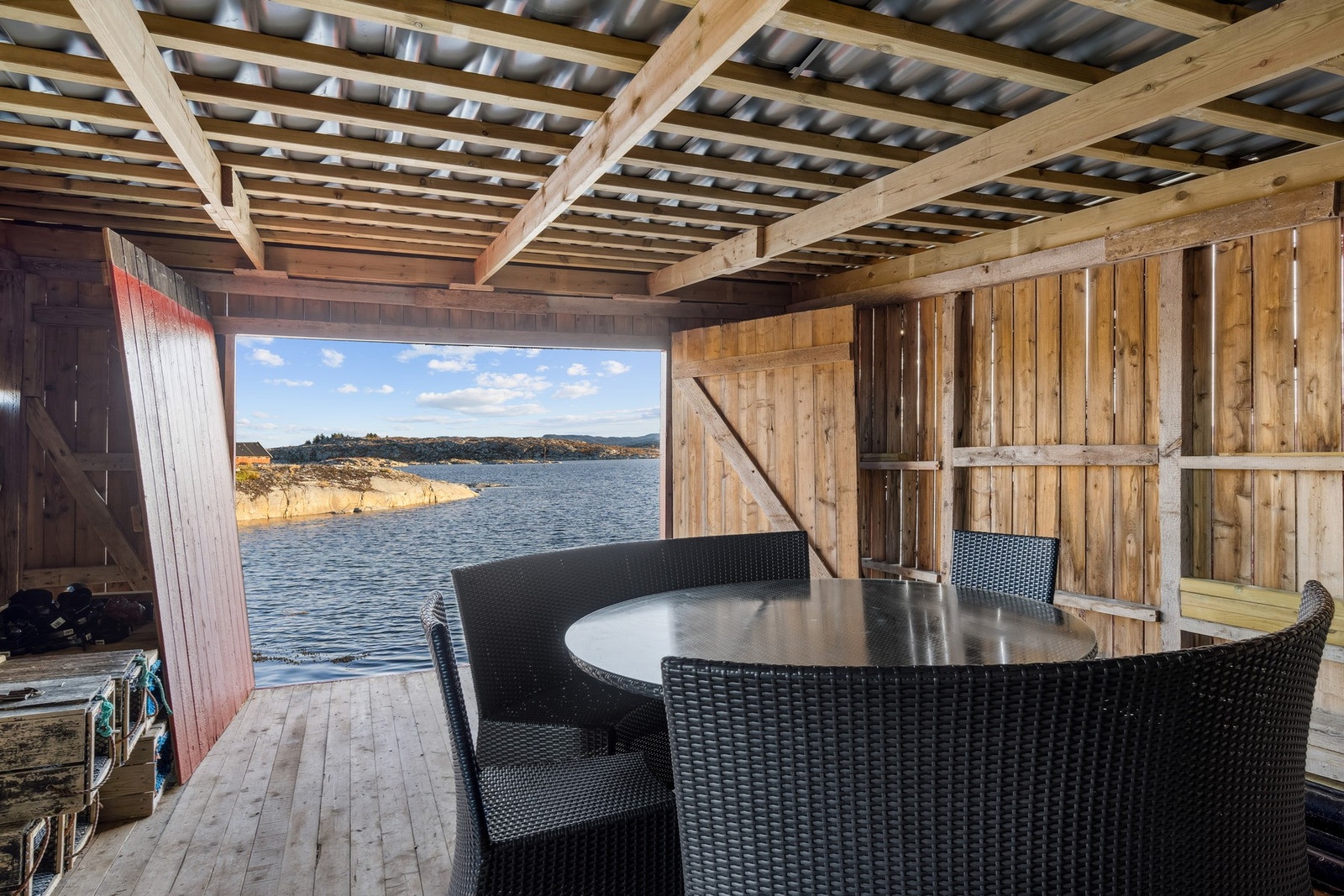 Naustet er på ca. 27 kvm. Galleribilde