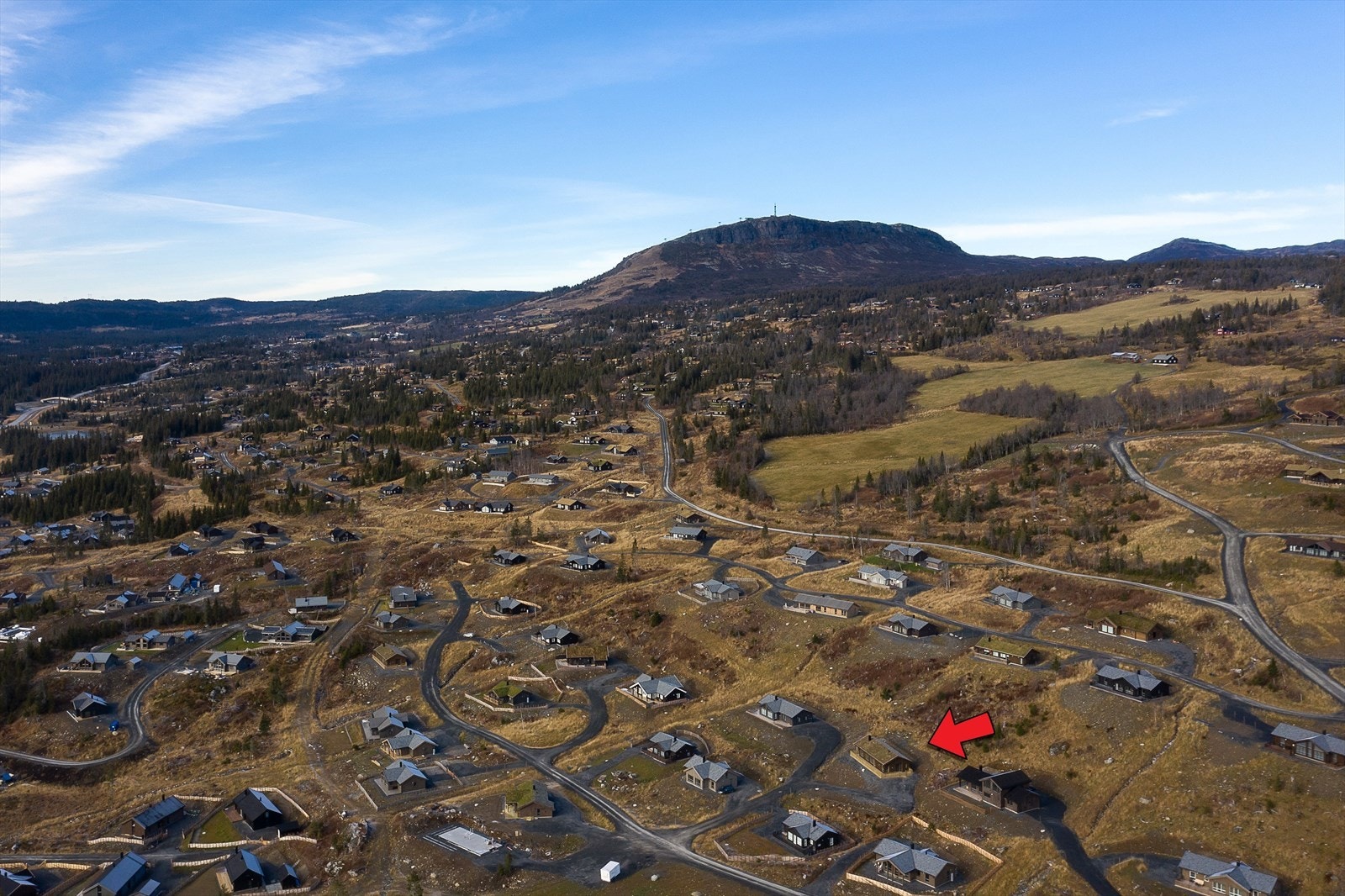 "Klæbo-løypa" går igjennom hyttefeltet og det er kort vei til Skeikampen alpinanlegg med 11 heiser og 21 nedfarter. Galleribilde