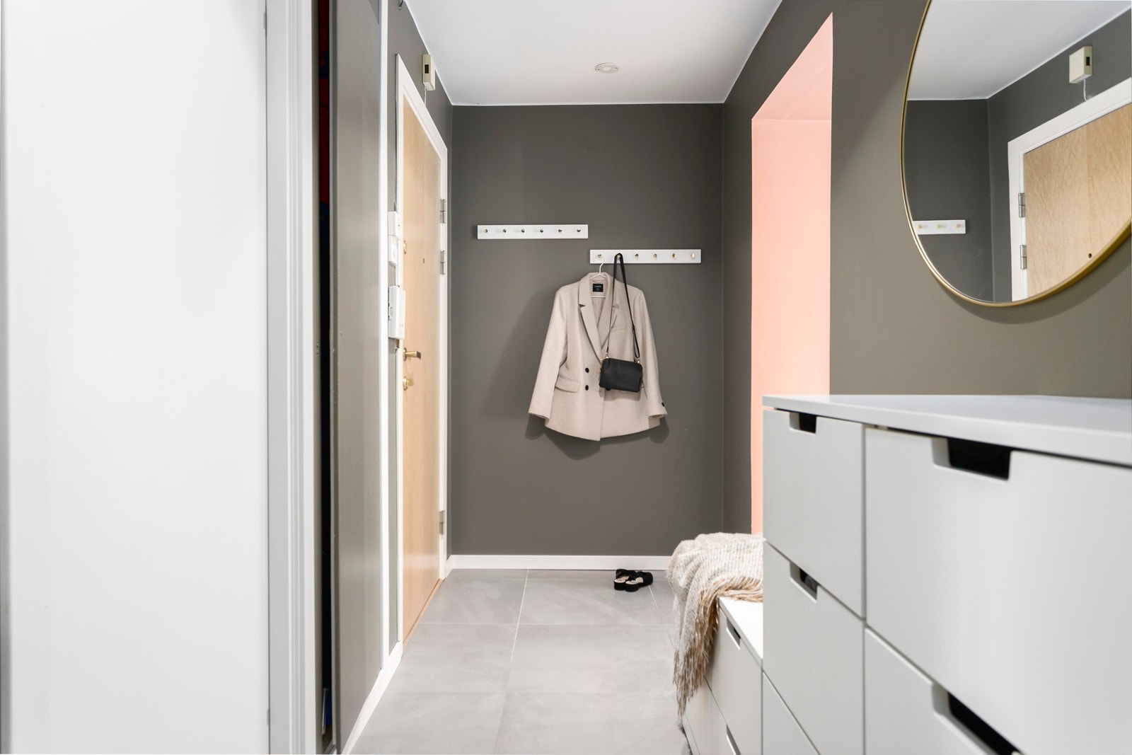 Borettslaget har parkeringsplasser som leies ut etter venteliste Galleribilde