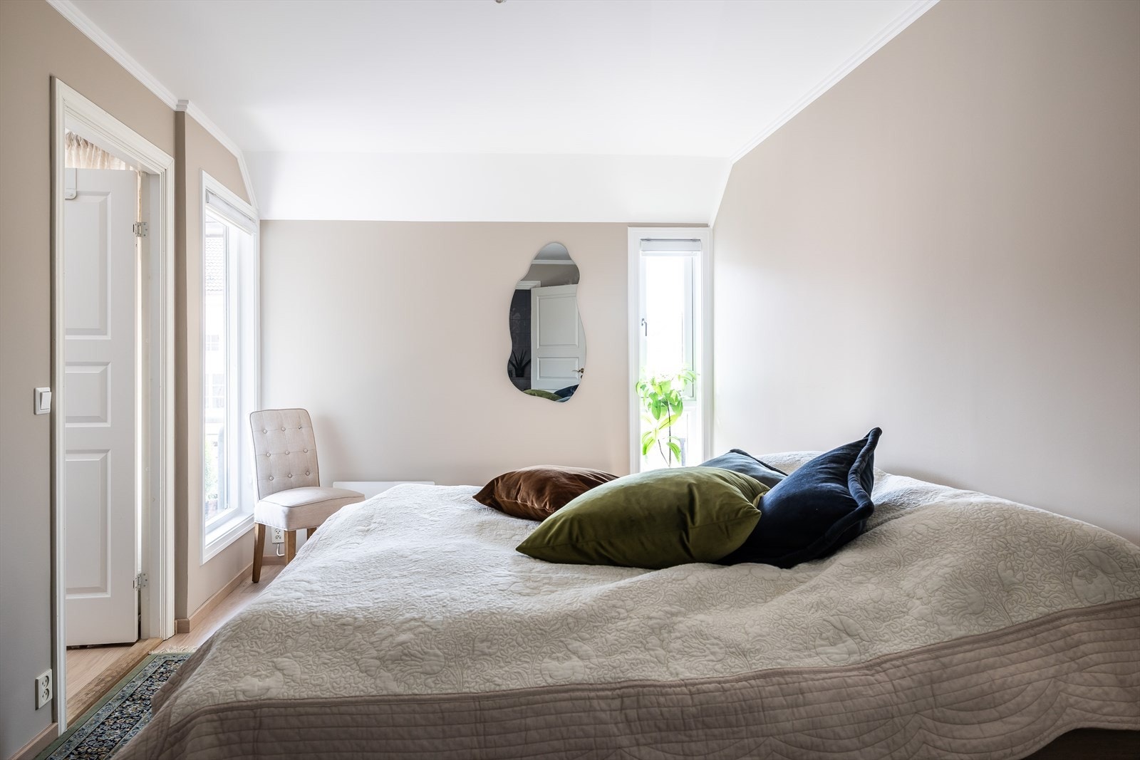 Her er det i tillegg plass til stor garderobe Galleribilde