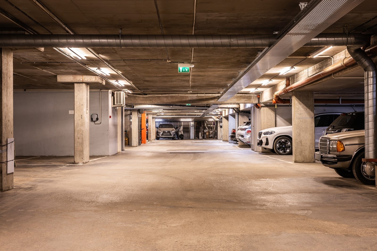 Felles garasjeanlegg Galleribilde