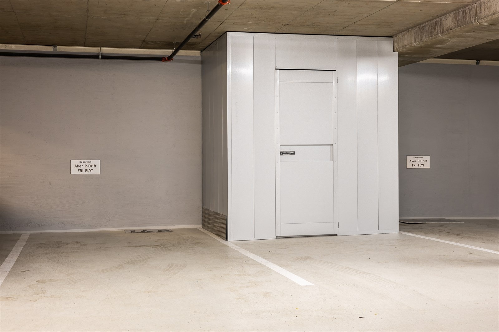 Illustrasjon over hvordan bodene i garasjen blir seende ut etter renovering. Galleribilde