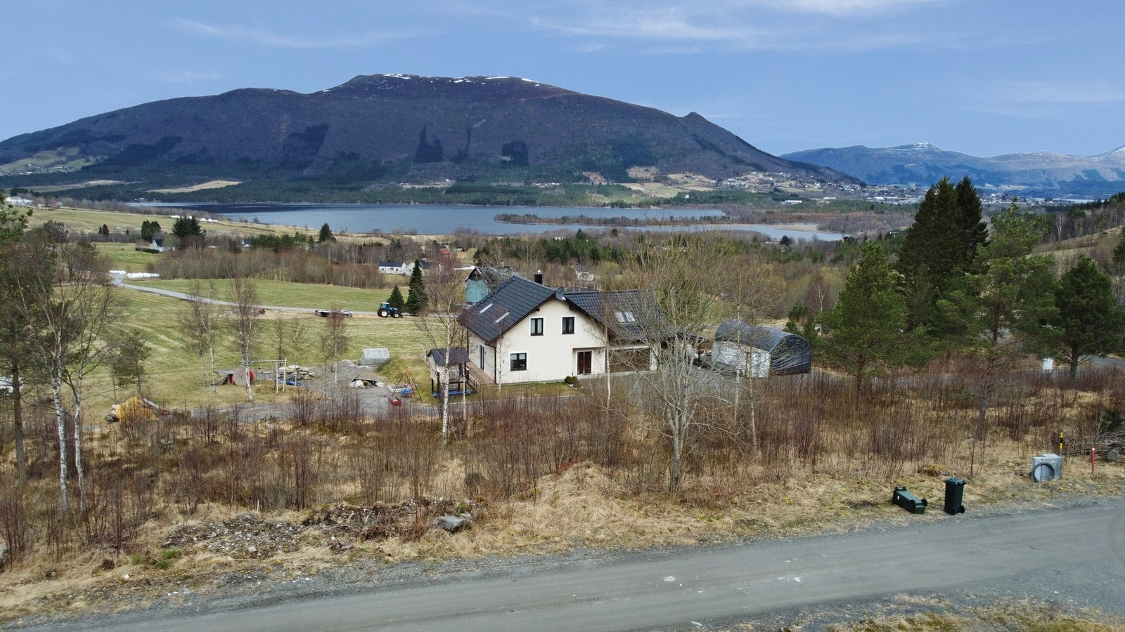 Velkommen til Øvre Halåsveg! Galleribilde