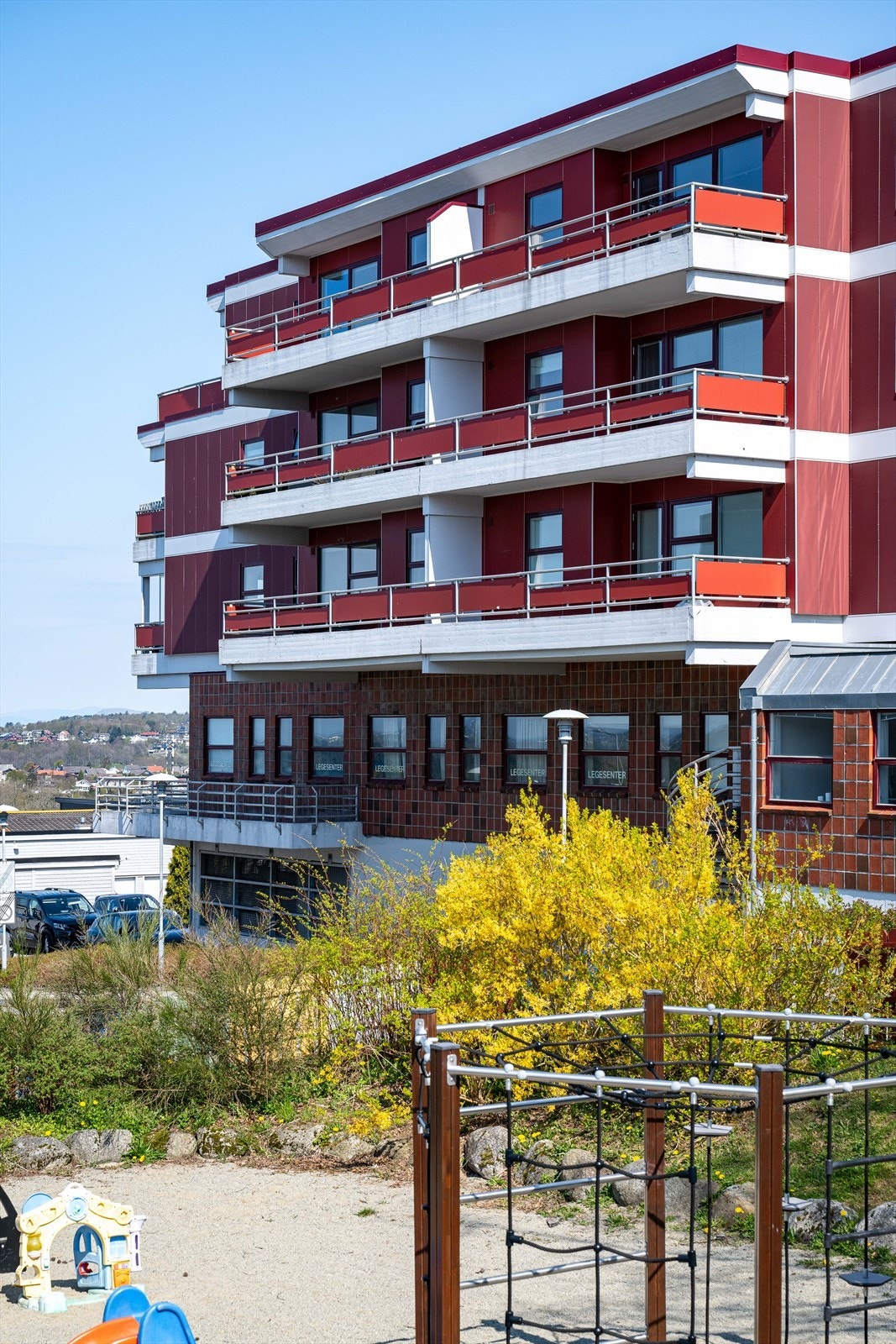 Kjekk 2-roms i blokkens 4. etasje. Galleribilde
