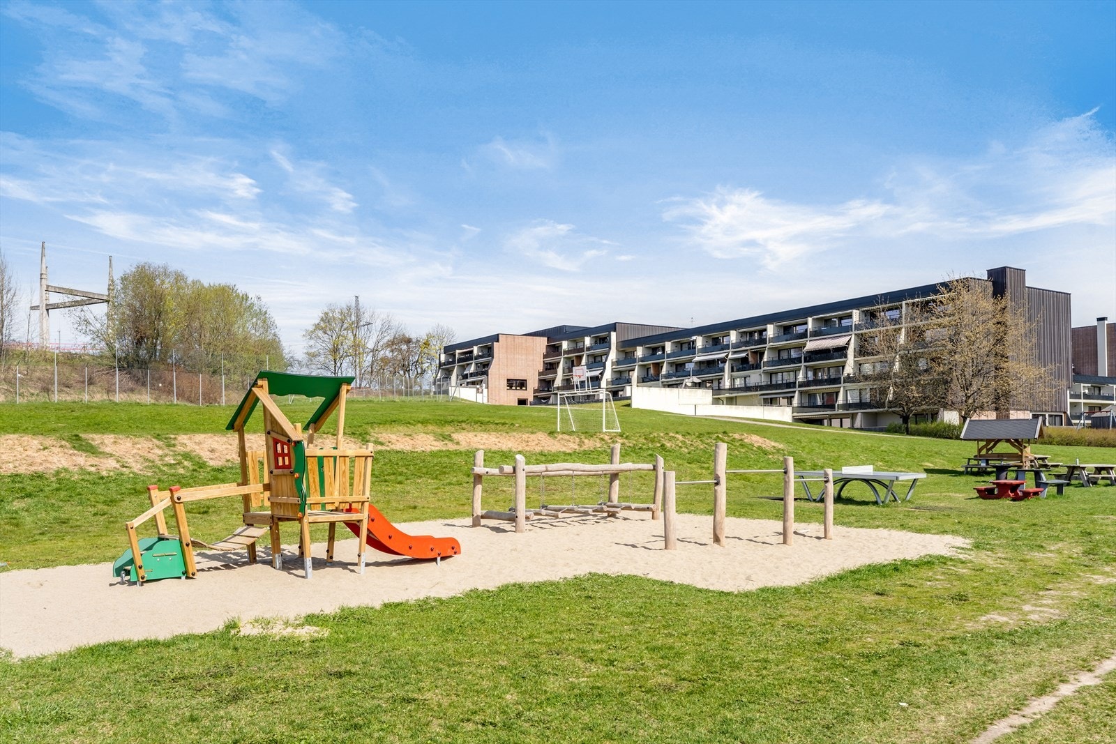 Ulvenjordet er til glede for både store og små! Galleribilde