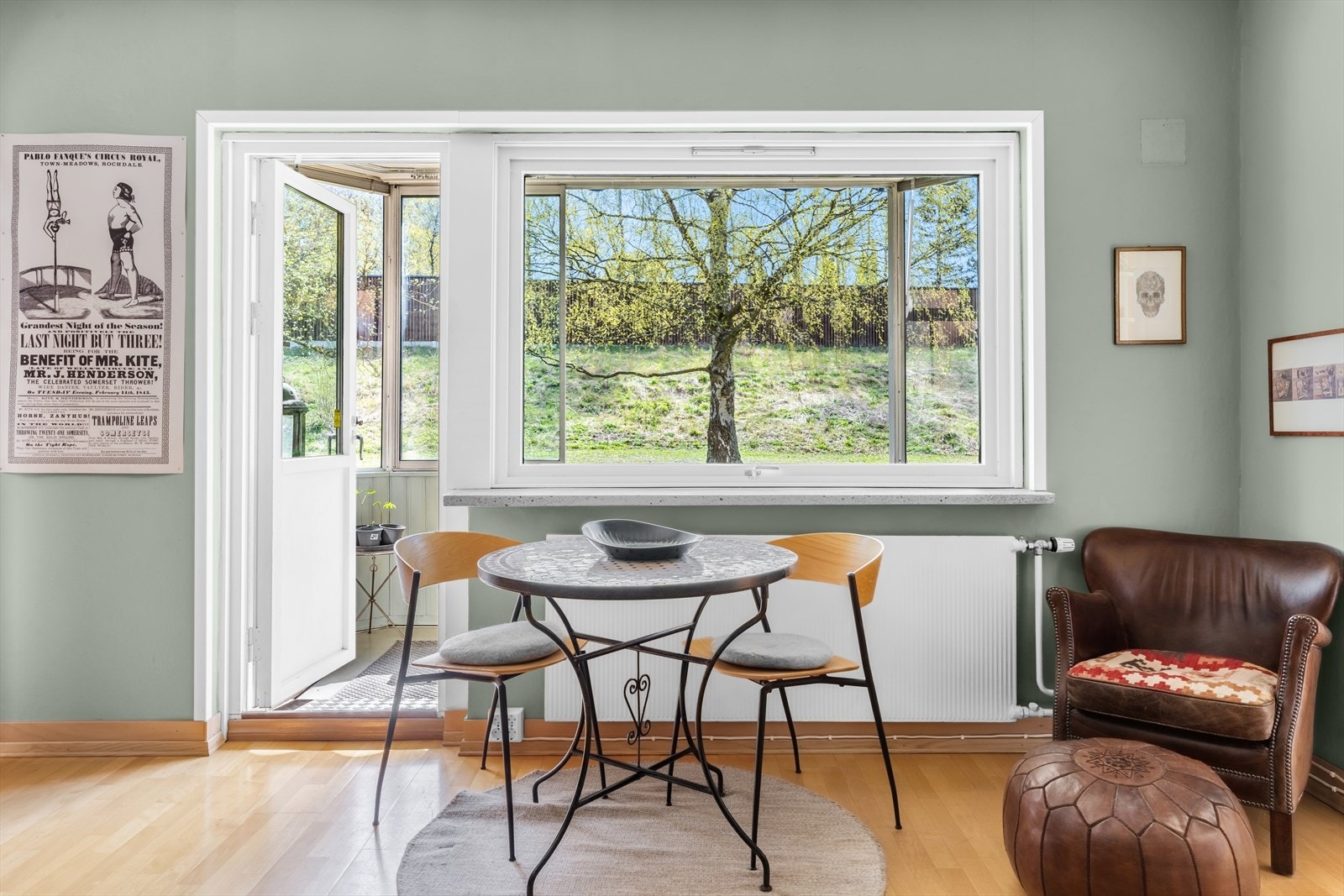 En lys og romslig 3-roms med innglasset balkong. Galleribilde