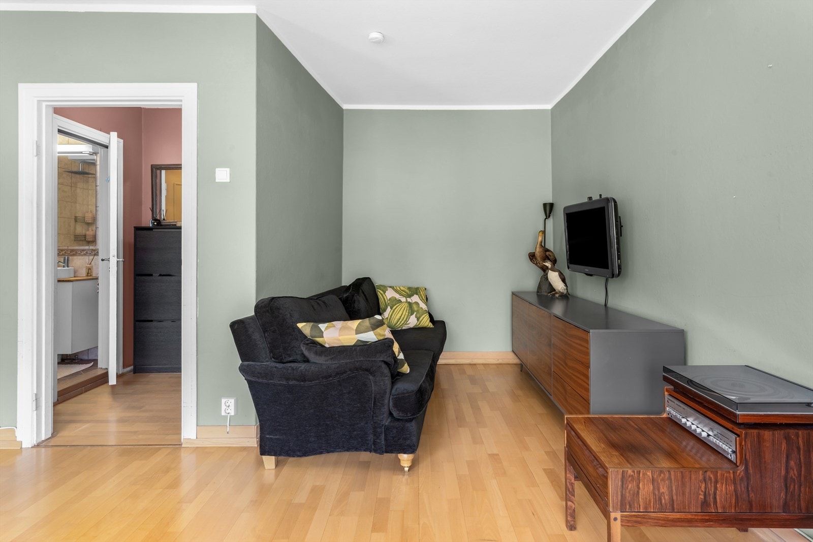 Stuen har flere gode innredningsmuligheter. Galleribilde