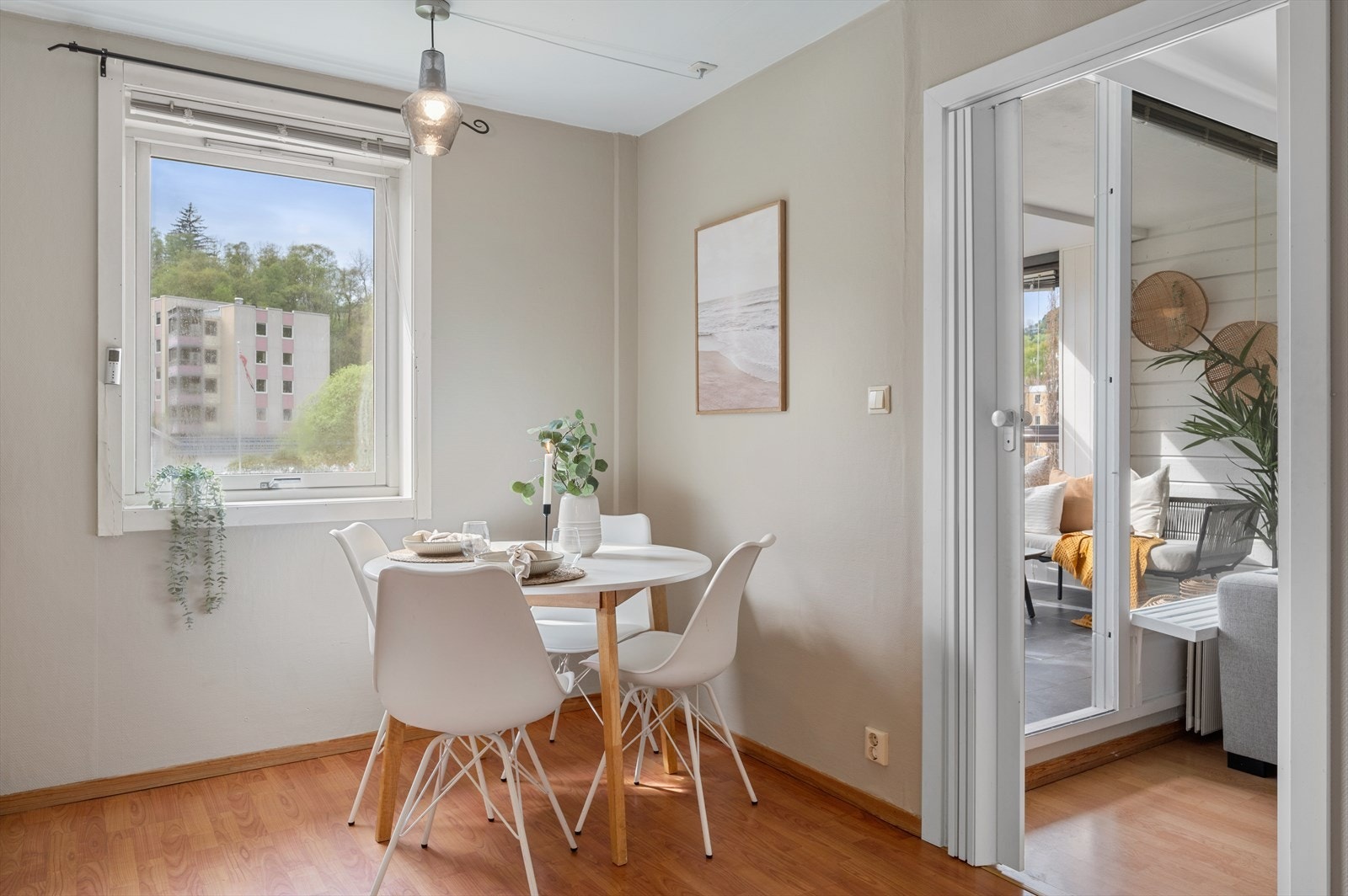 - God plass til et hyggelig frokostbord - Galleribilde