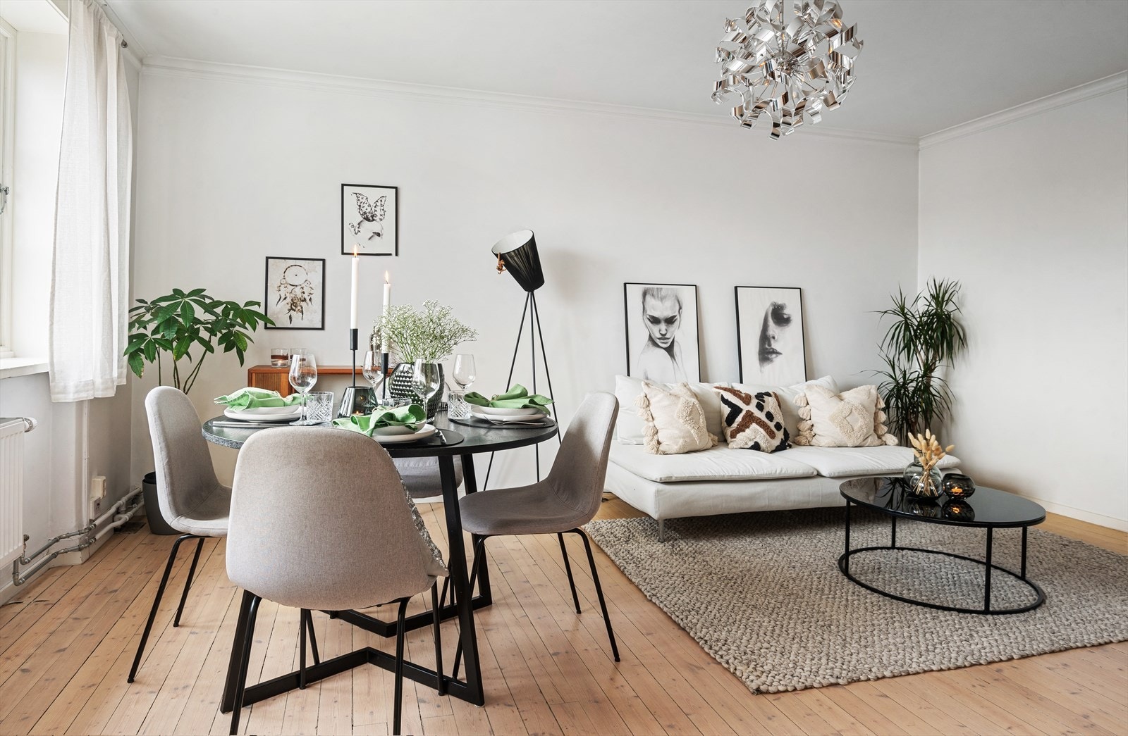Lys og fin 2-roms andelsleilighet med sentral og attraktiv beliggenhet. Galleribilde