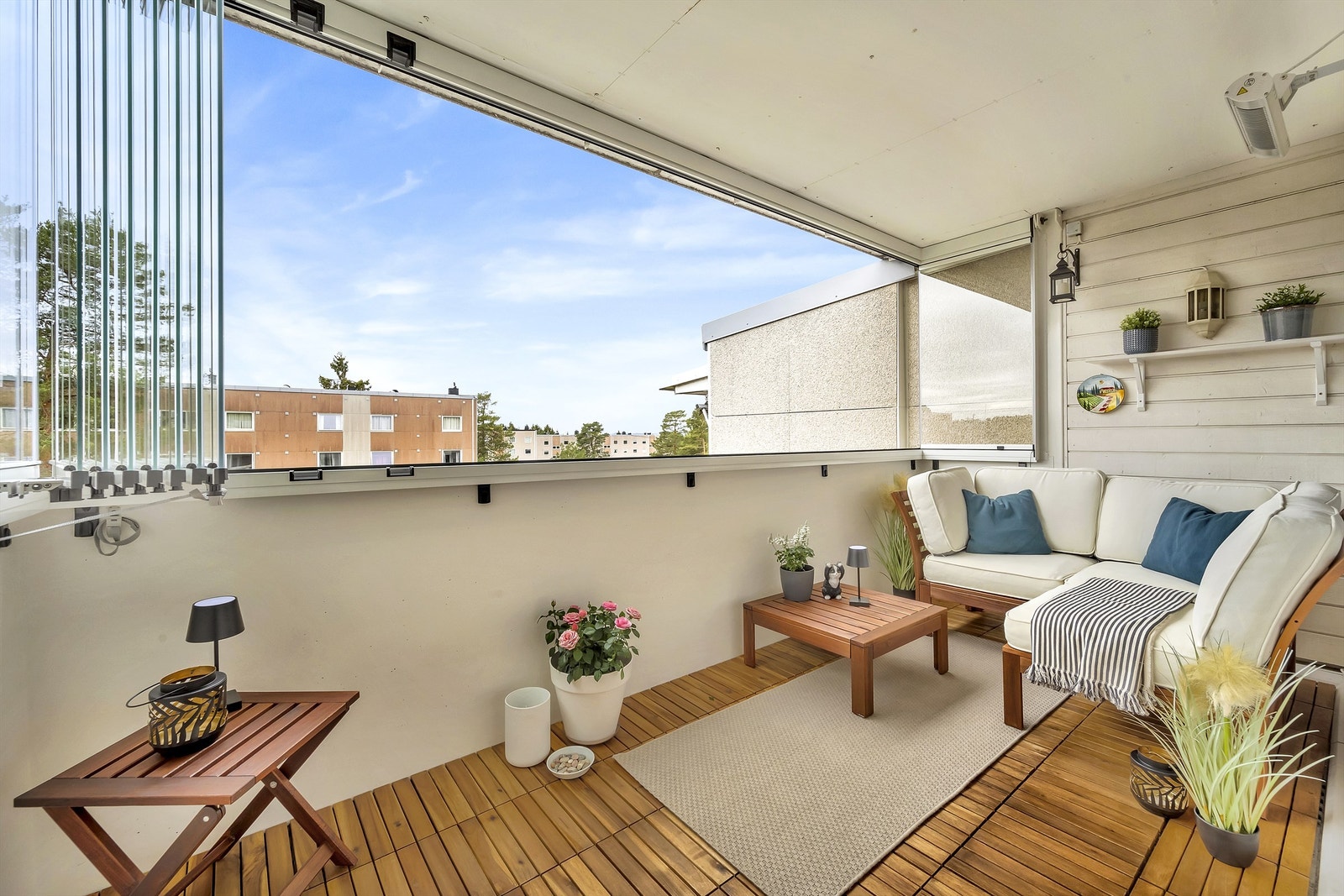 Stor vestvendt balkong Galleribilde