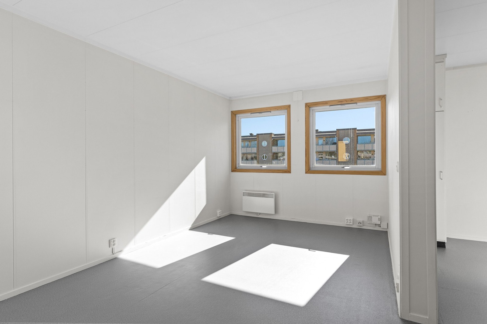 Leiligheten ligger i sentrale omgivelser med gåavstand til Valentinlystsenteret og Lade. Galleribilde
