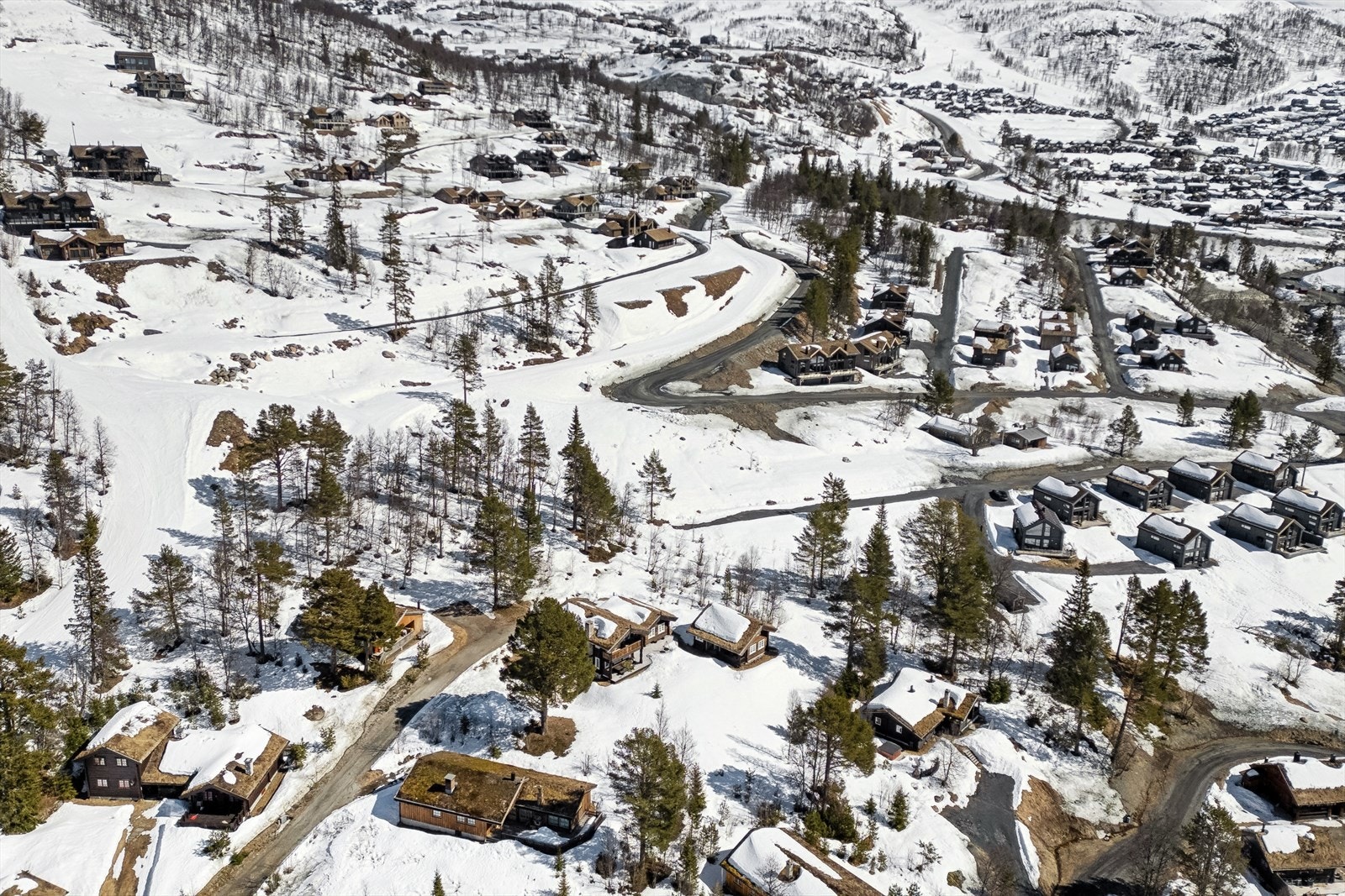 Det attraktive hyttefeltet, sammen med den snøsikre naturen og de fantastiske turmulighetene året rundt. Galleribilde
