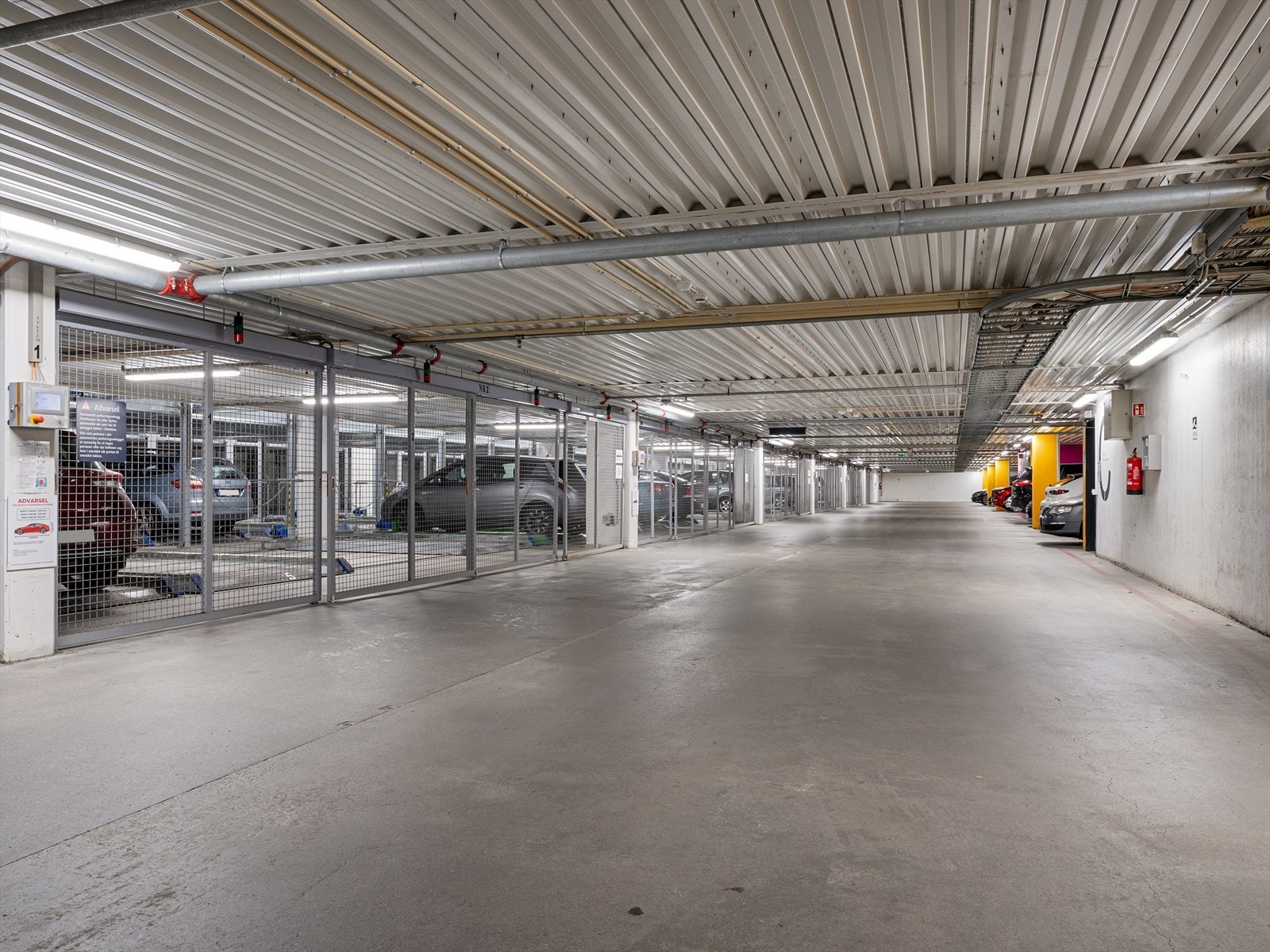 Garasjeanlegg. Galleribilde