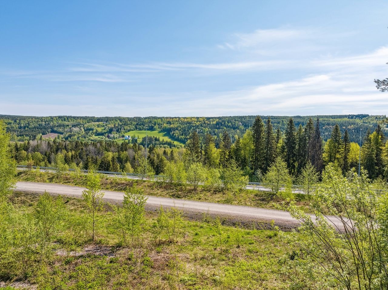 Utsikt fra tomten Galleribilde