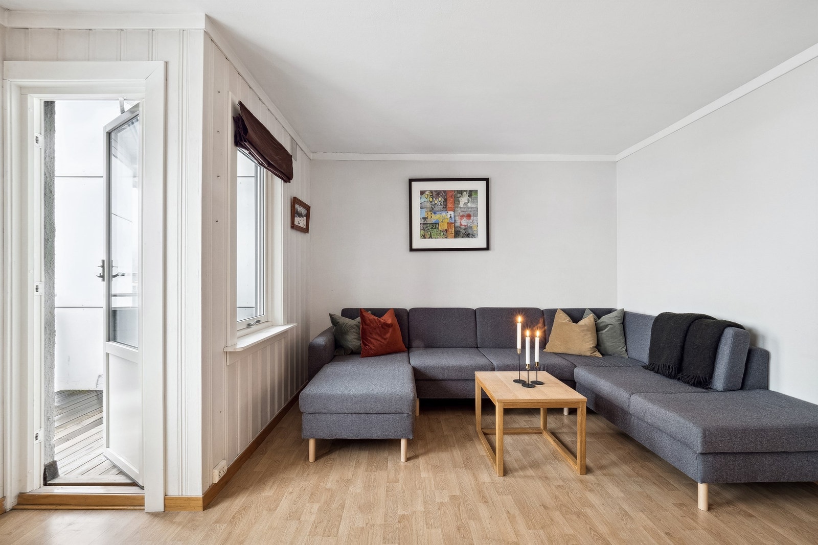 Gode lysinnslipp til stuen. Galleribilde