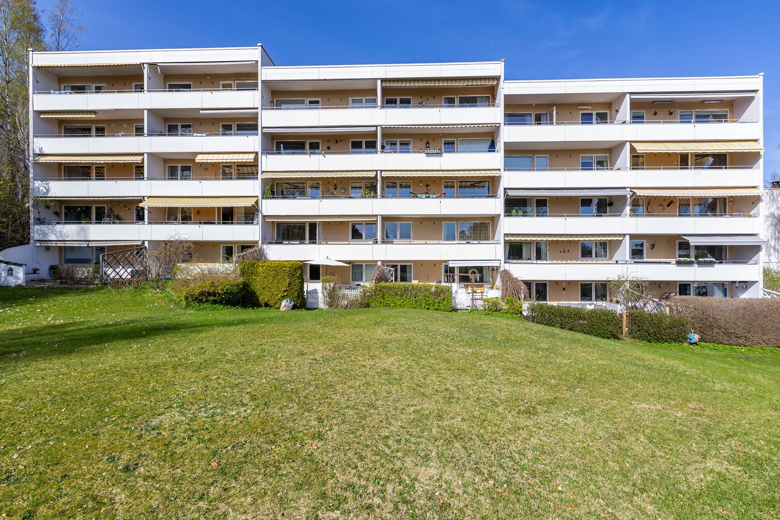 Nærområdet byr på flotte tur- og rekreasjonsmuligheter året rundt i Bærumsmarka. Galleribilde