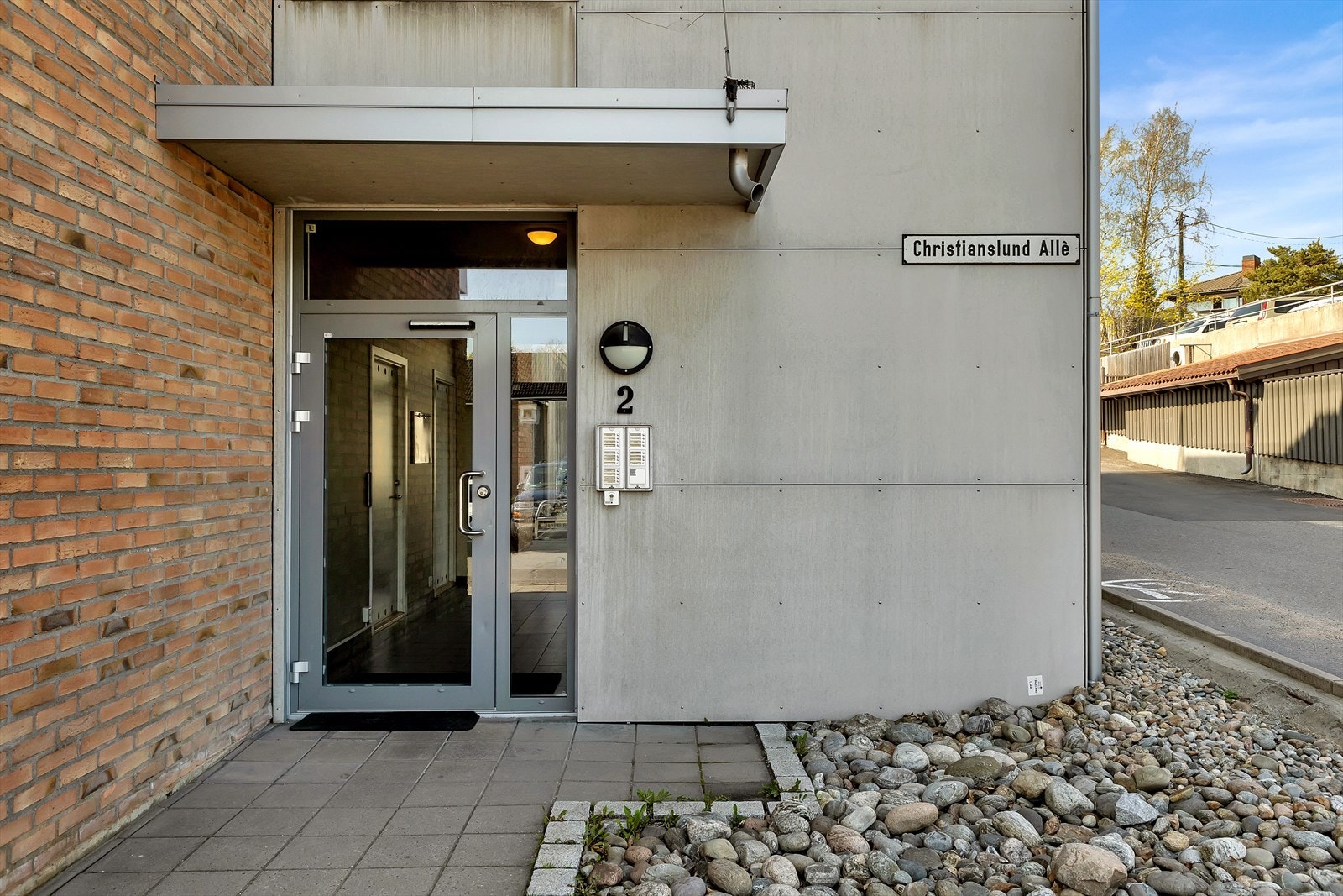 Felles inngangsparti. Galleribilde