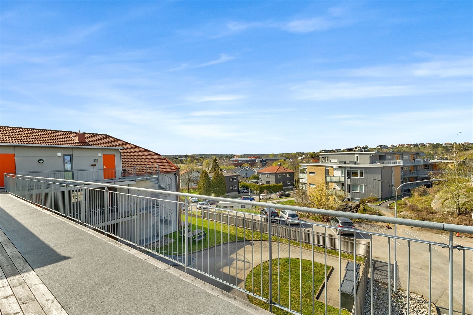 Fin utsikt fra svalgangen! Galleribilde