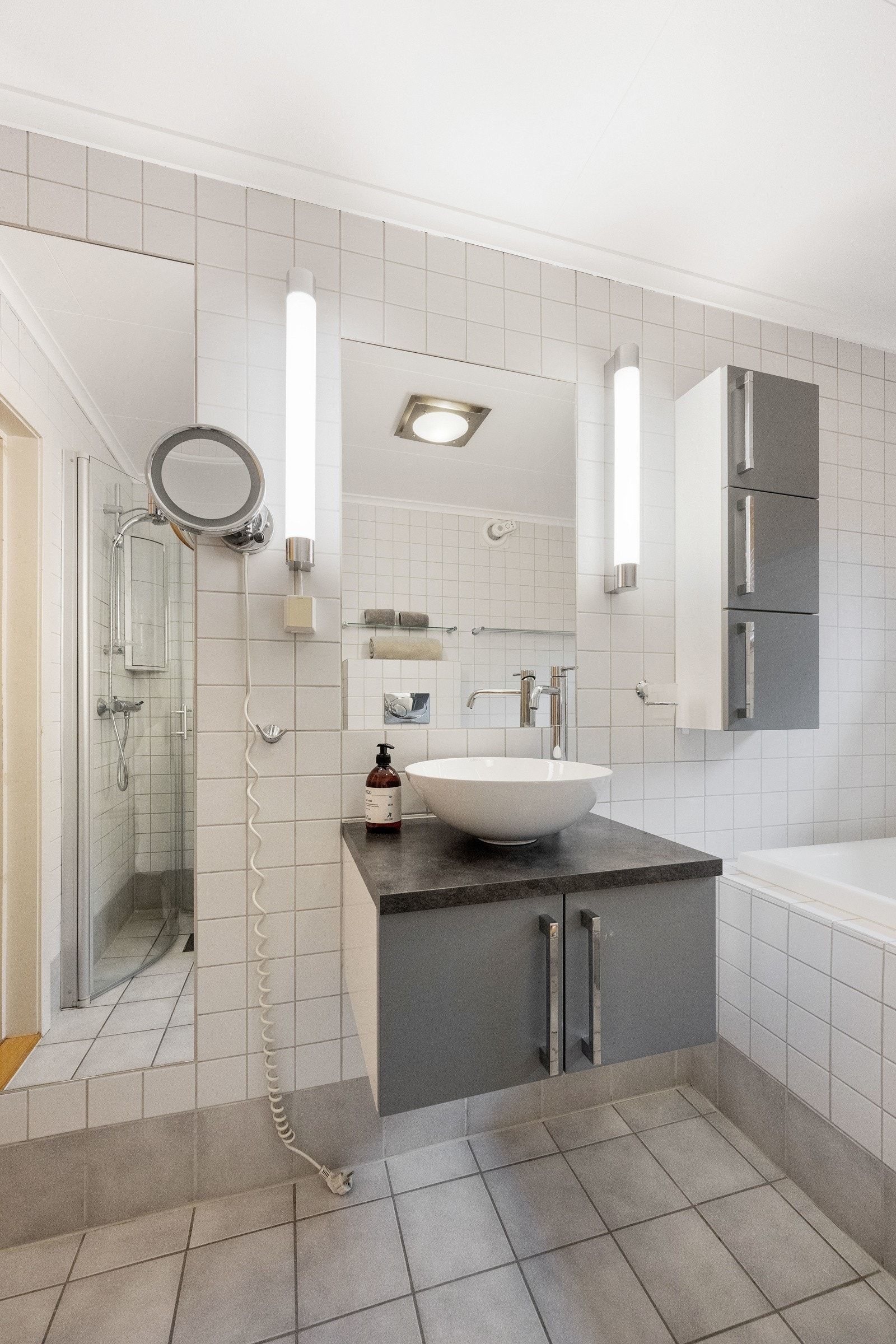 Hovedbadet i første etasje Galleribilde