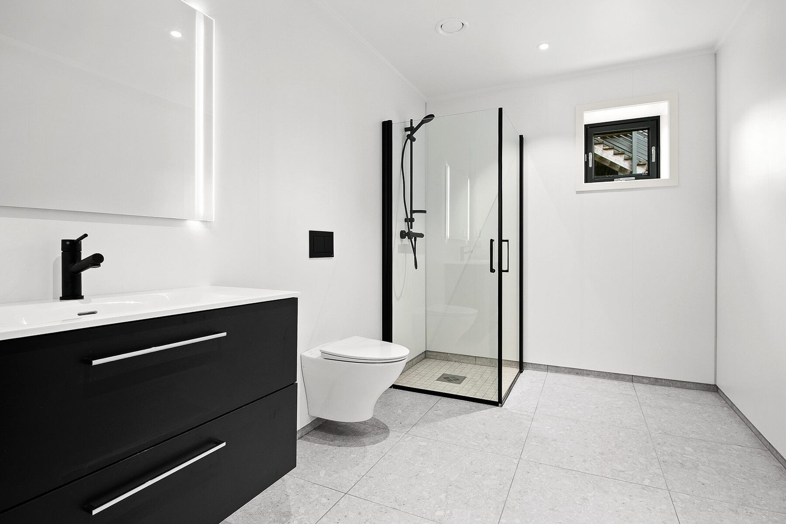 Bad i 1. etasje Galleribilde