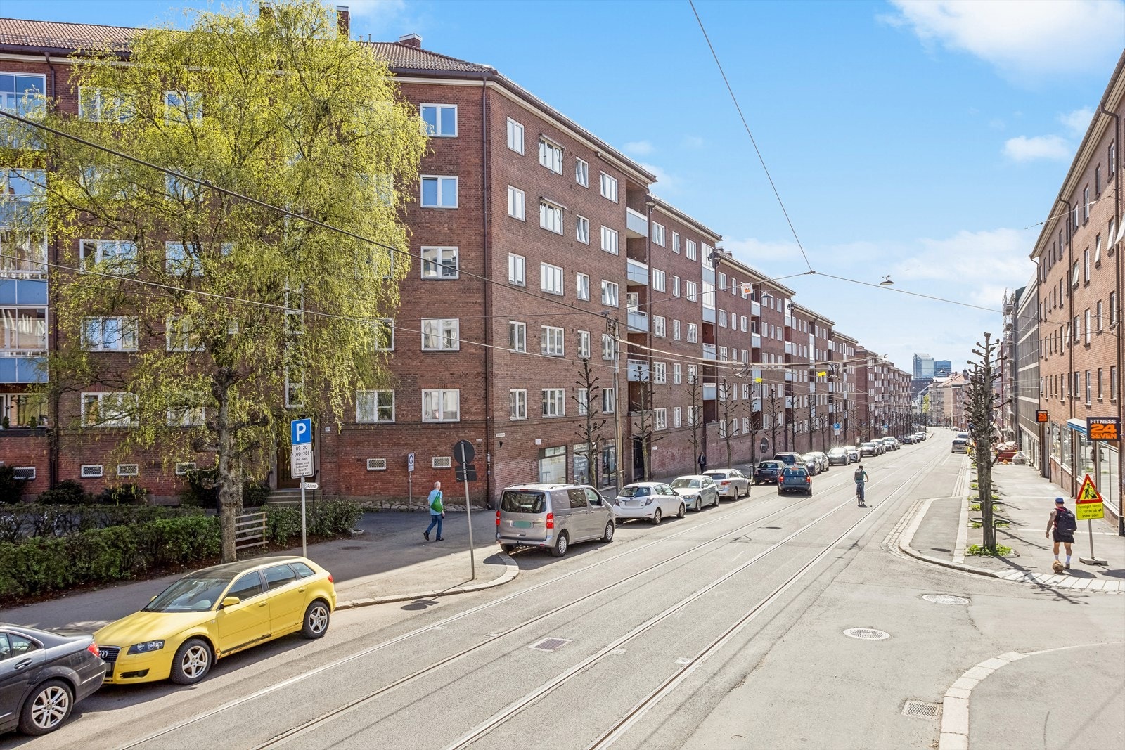 Trondheimsveien har også svært gode parkeringsmuligheter! Galleribilde