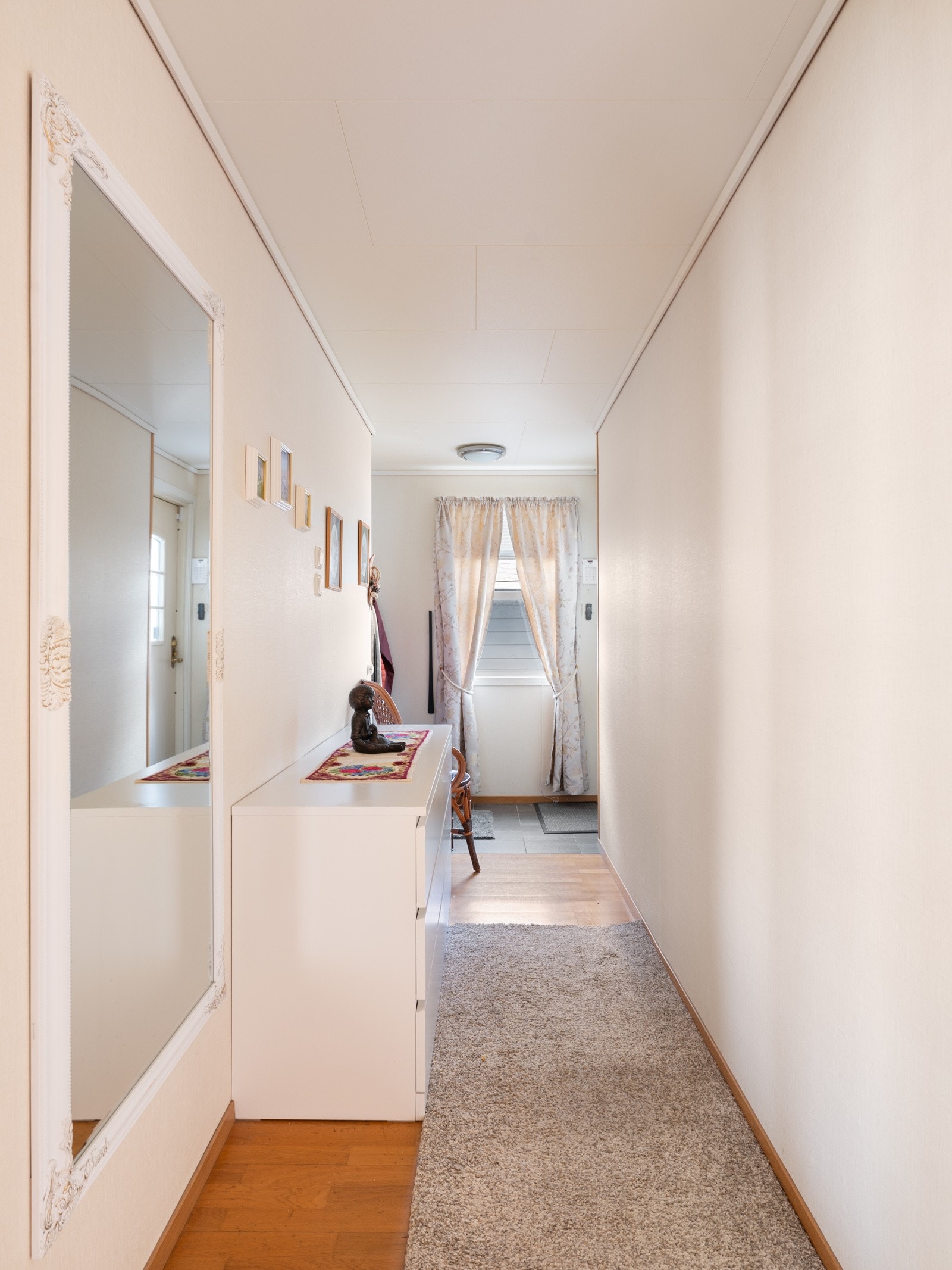 Lys og trivelig gang Galleribilde