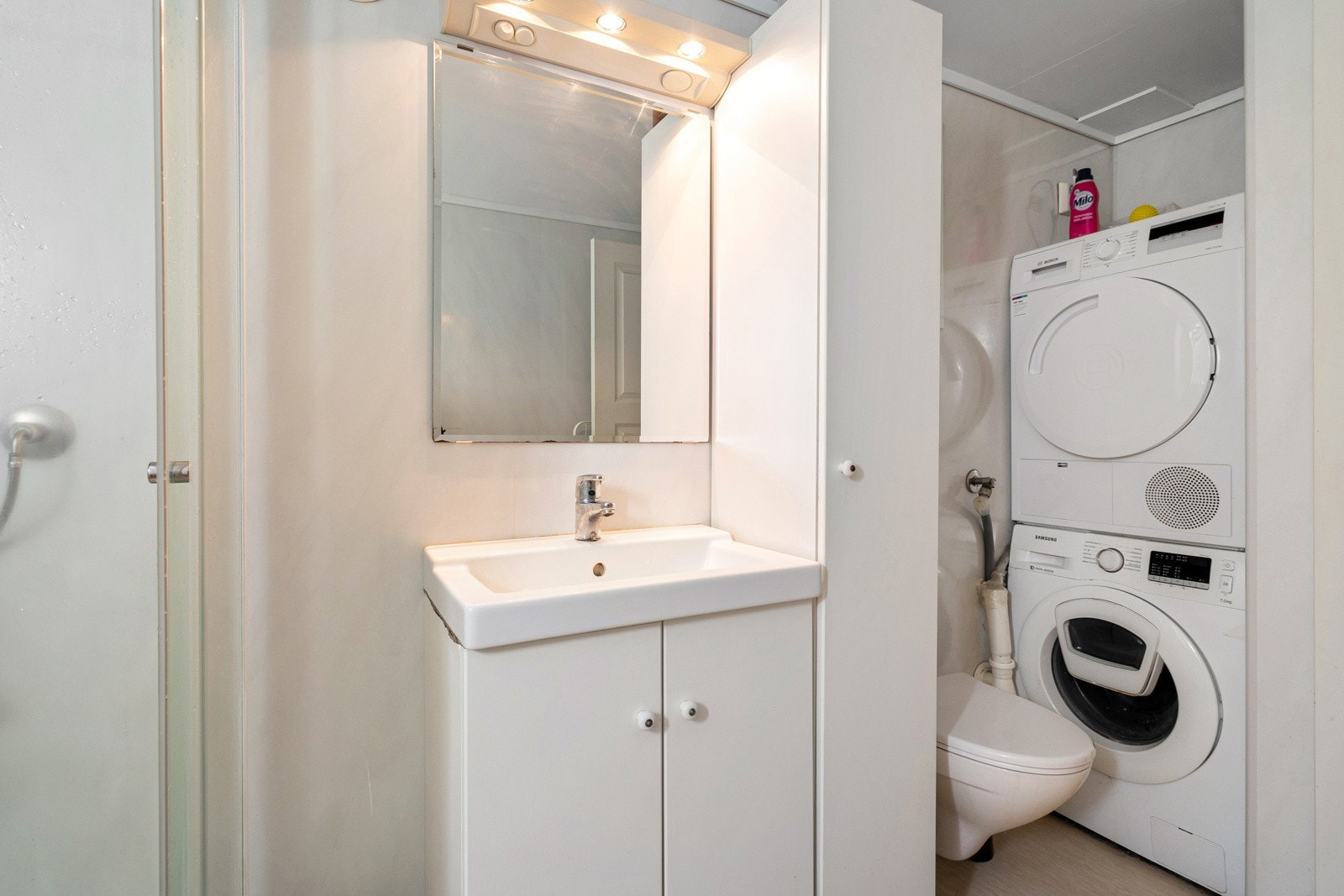 Opplegg for vaskemaskin. Galleribilde