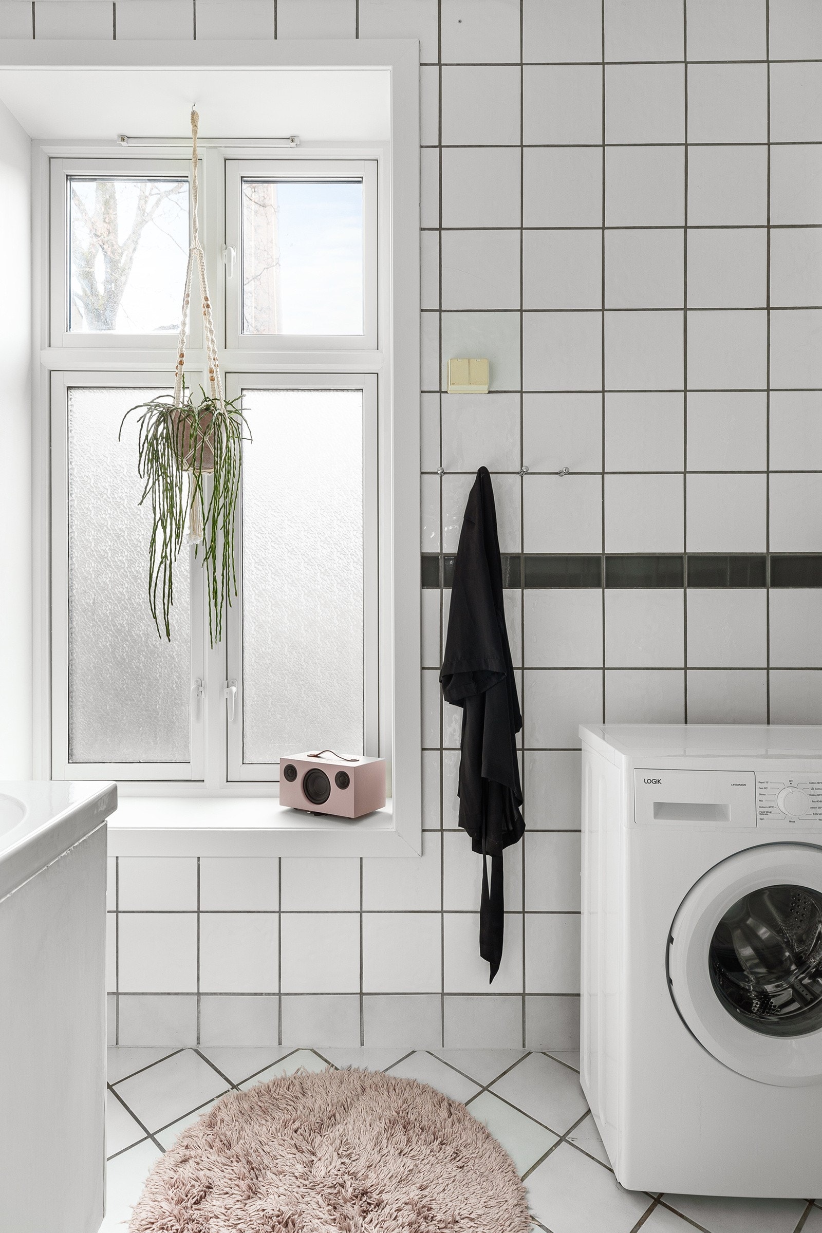 Opplegg for vaskemaskin. Vaskemaskin fra 2023 medfølger Galleribilde