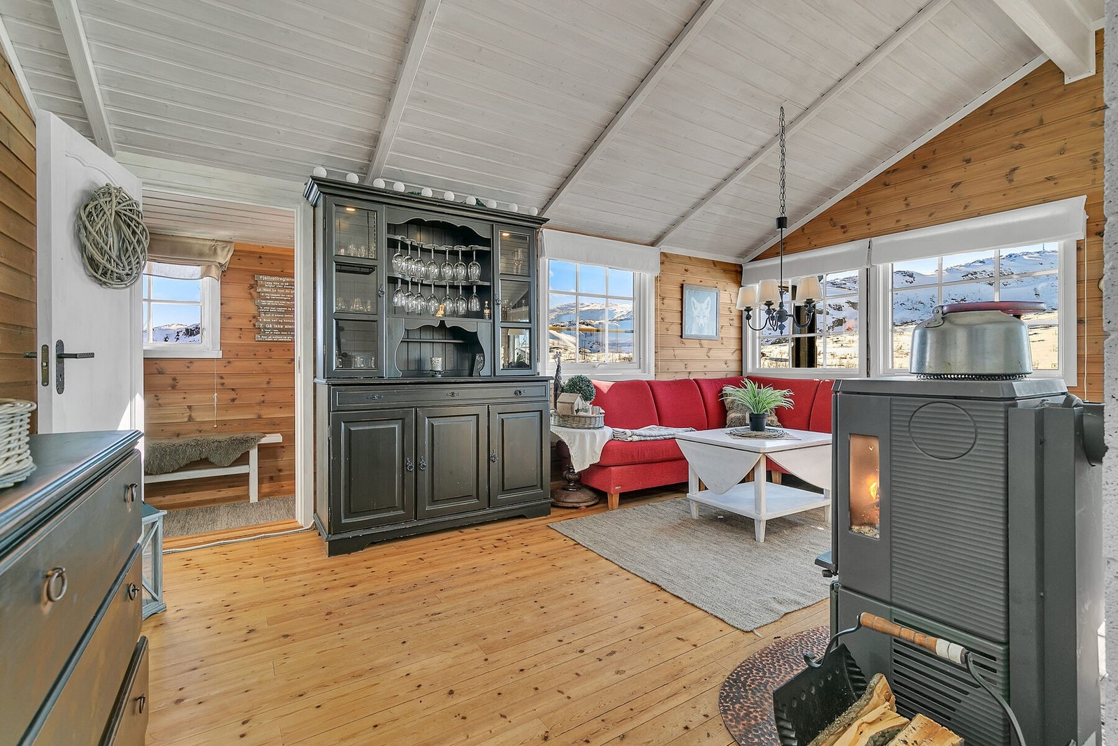 Stue mot gang Galleribilde