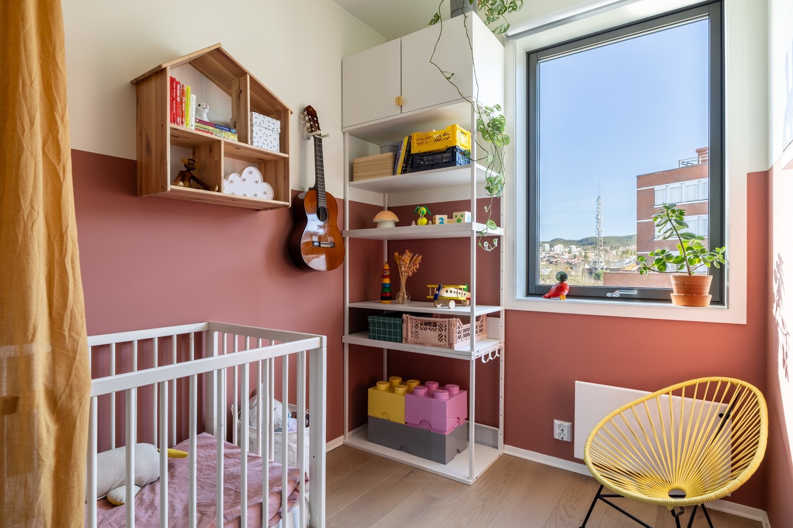 Det siste soverommet kan fint innredes som barnerom, gjesterom eller kontor. Galleribilde