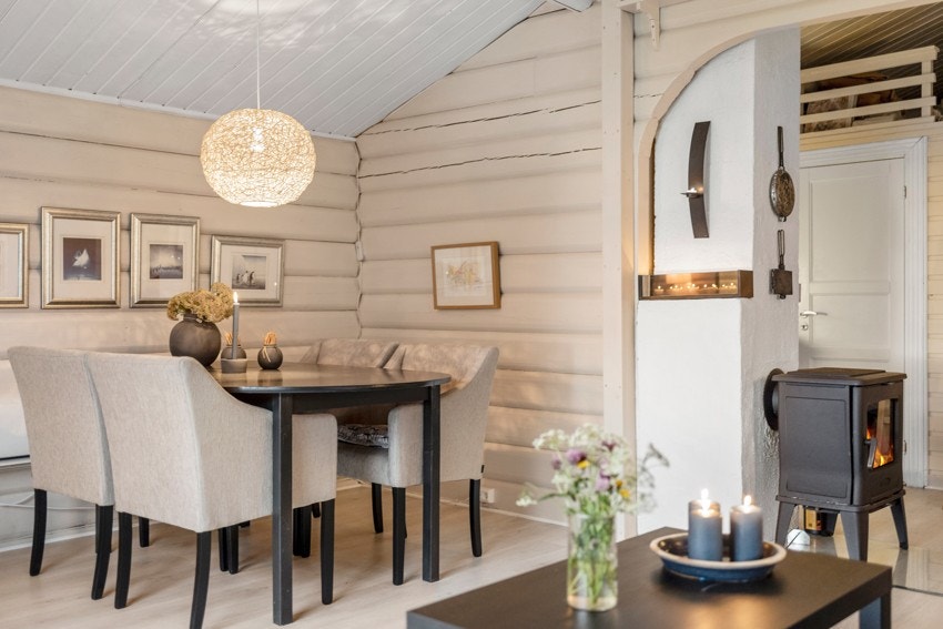 Plass til et godt spisebord i stuen Galleribilde