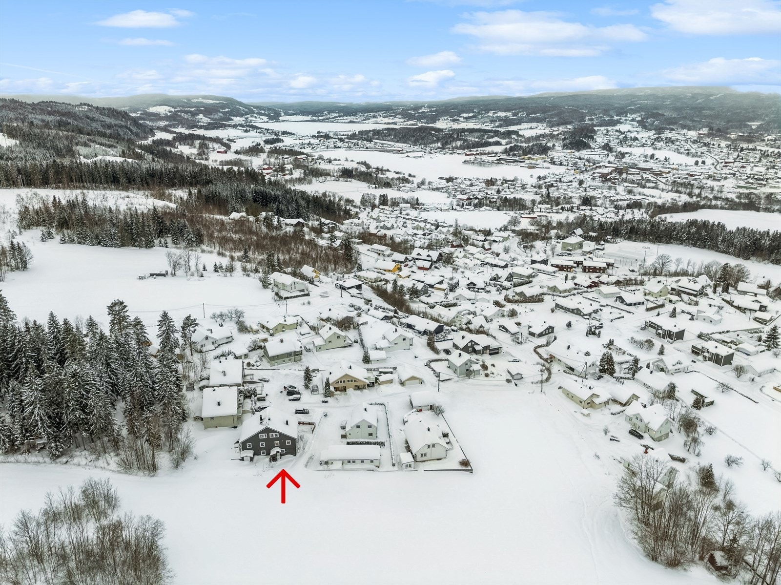 Innerst i blindvei, i et trafikkstille og barnevennlig strøk på Røkeberg Galleribilde