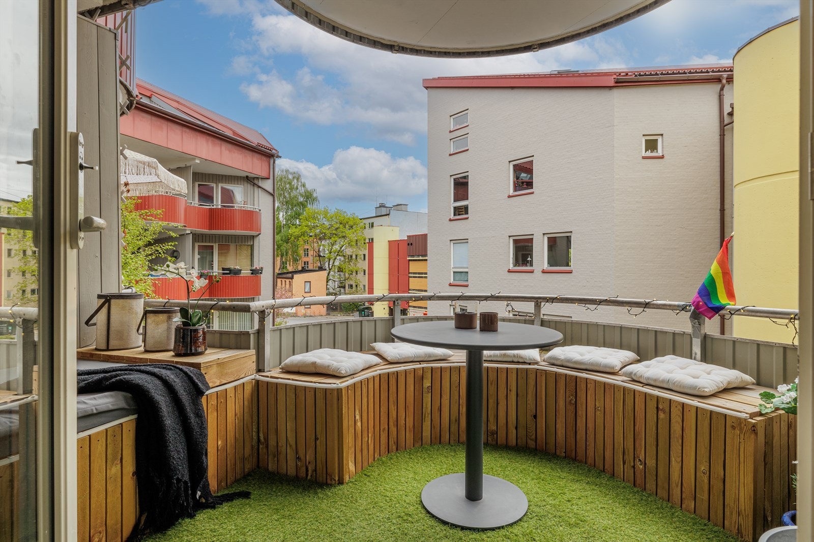 - Nordøstvendt balkong på ca. 7 kvm - Galleribilde