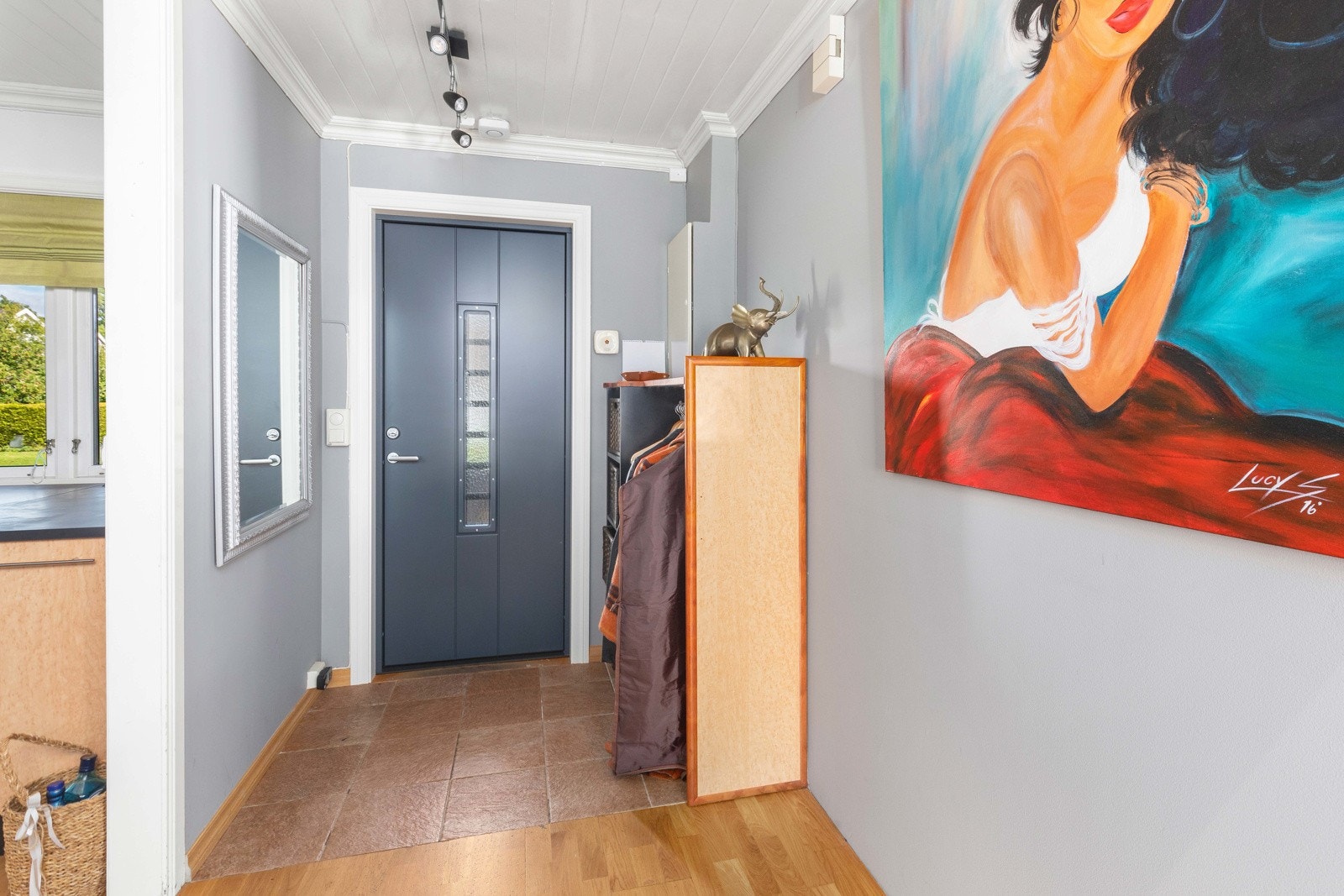 Entré. Galleribilde