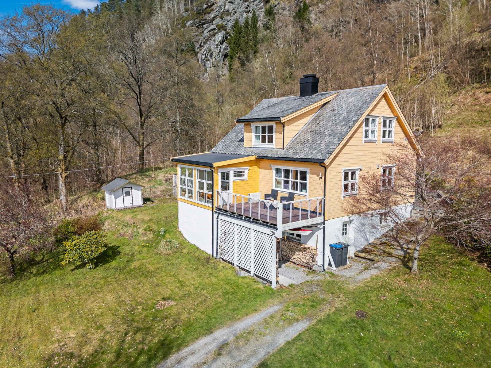 Holmedalsvegen 729 v/Fjordane Eiendomsmegling Galleribilde
