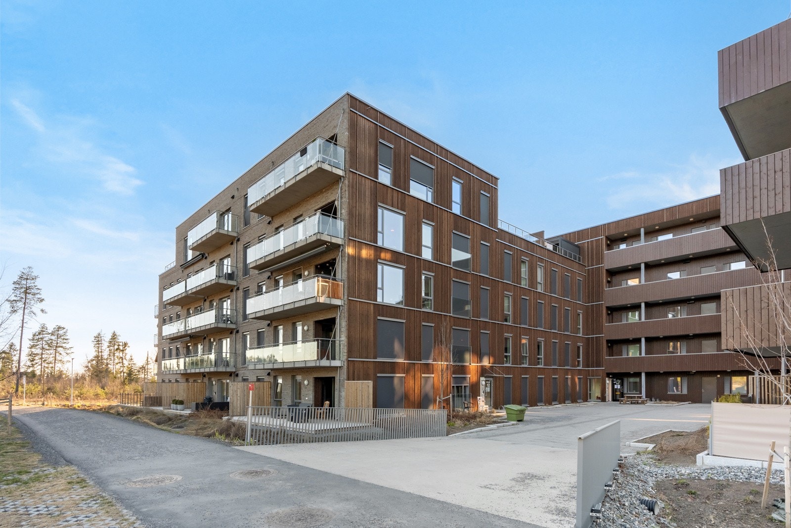 Her bor du i rolige omgivelser med marka som nærmeste nabo. Galleribilde