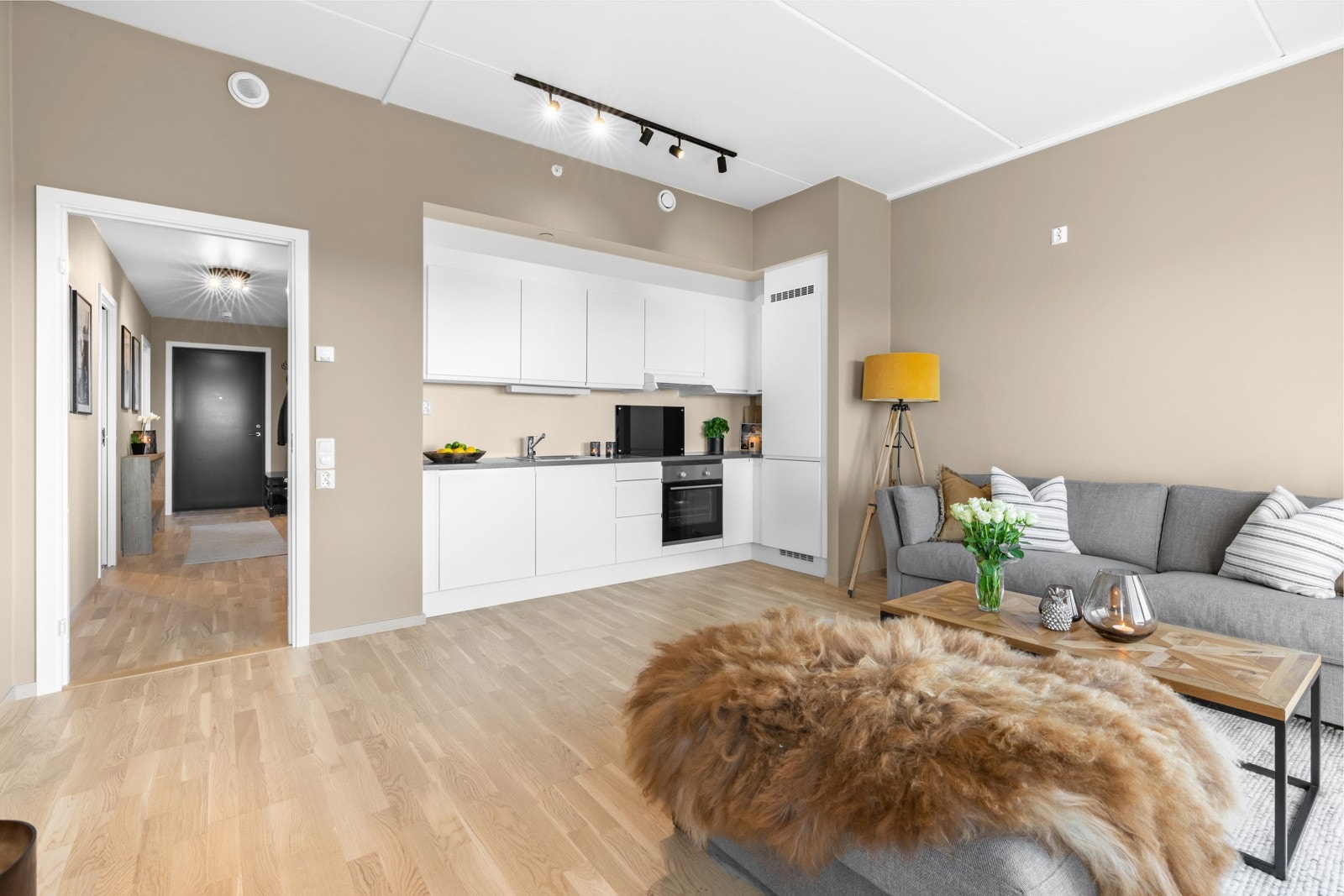 Leiligheten har et balansert ventilasjonsanlegg som sikrer frisk og god luft. Galleribilde