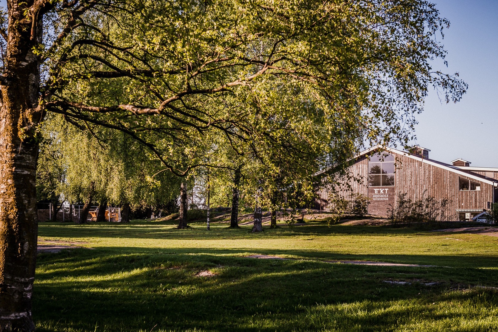 Kort vei til mange fine rekreasjonsmuligheter i området med Ekeberg, Østensjøvannet og Østmarka. Galleribilde