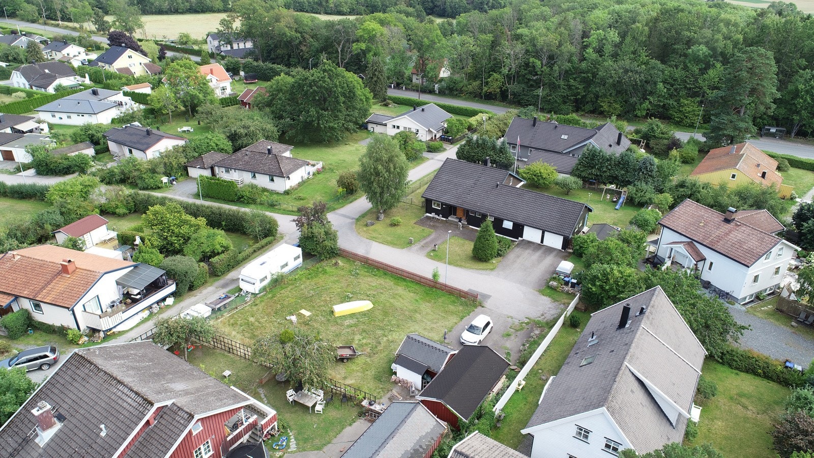 Stille og fredelig område med kort avstand til gode turmuligheter på søndre Jeløy. Galleribilde
