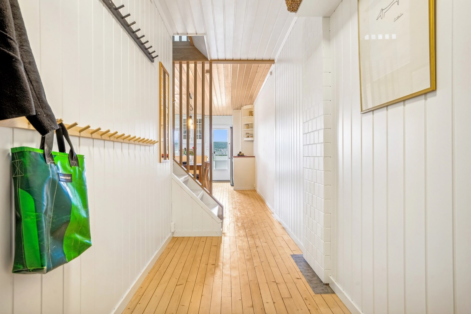 Det er pipeløp i gangen for montering av peis. Galleribilde