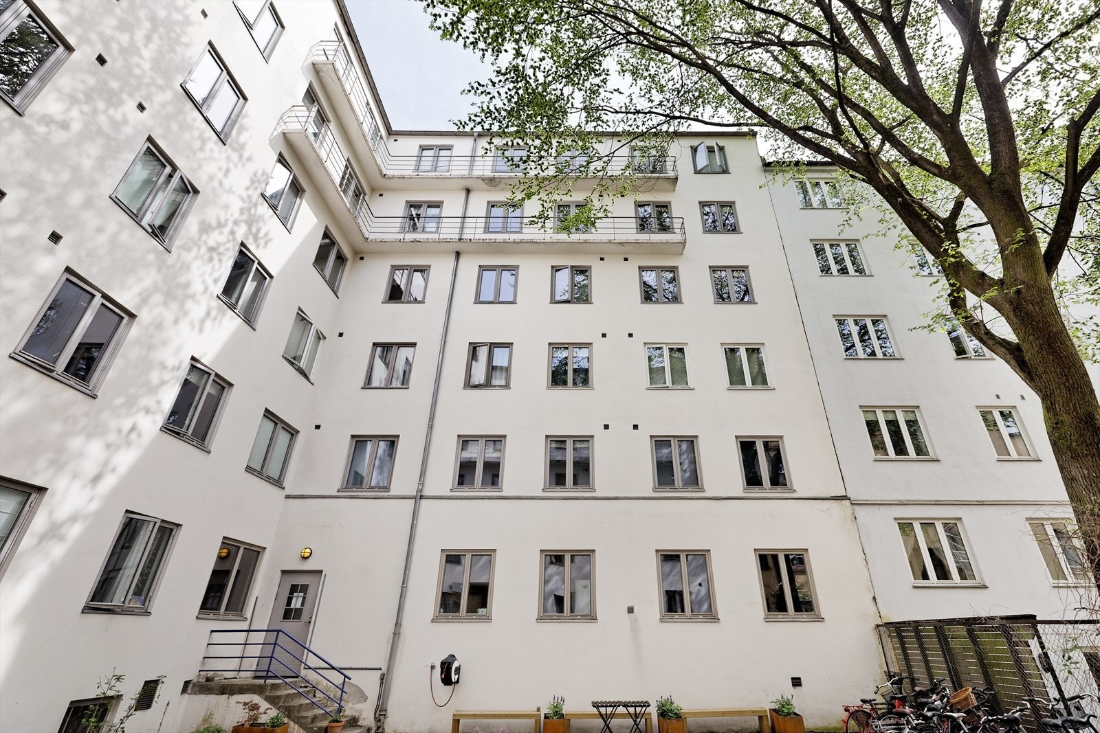 Fasade mot bakgård. Galleribilde