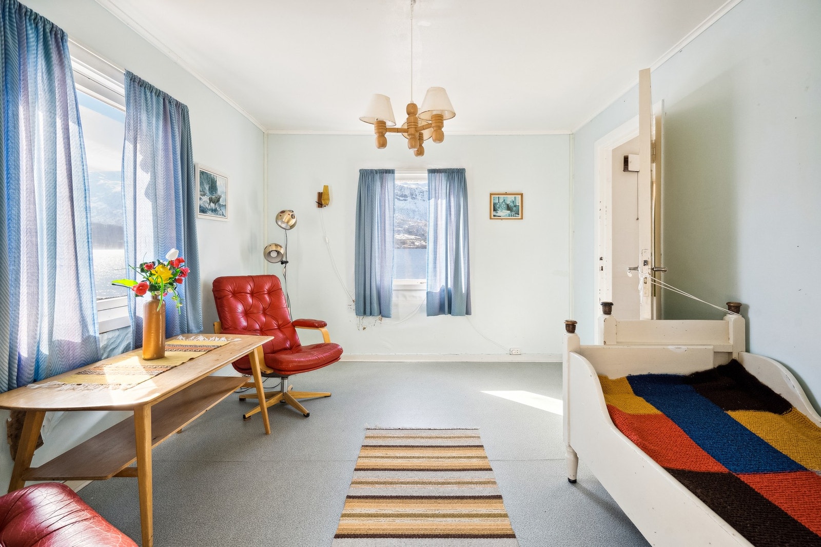 Rom i uthuset/stabburet Galleribilde