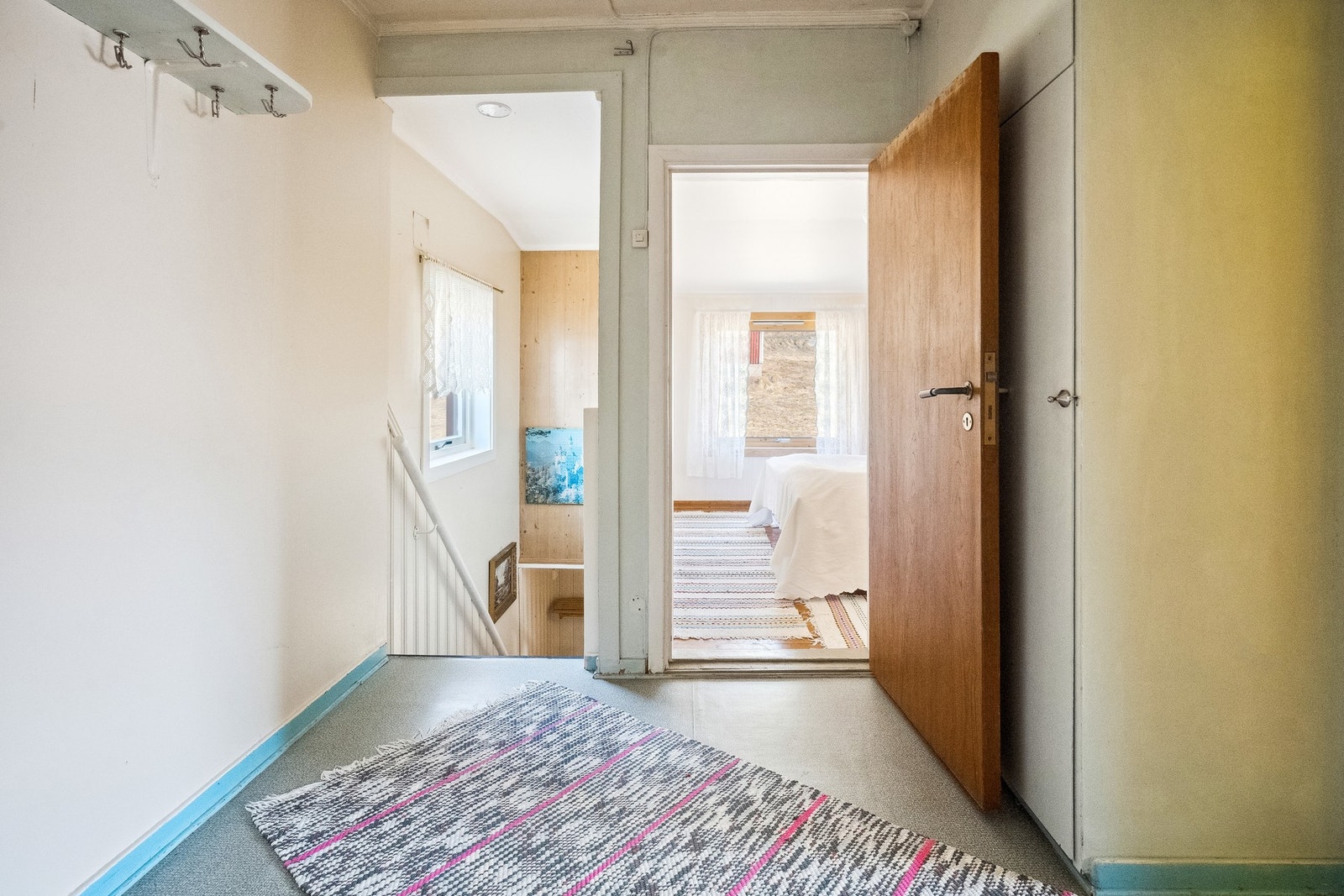 Gang i loftsetasjen Galleribilde