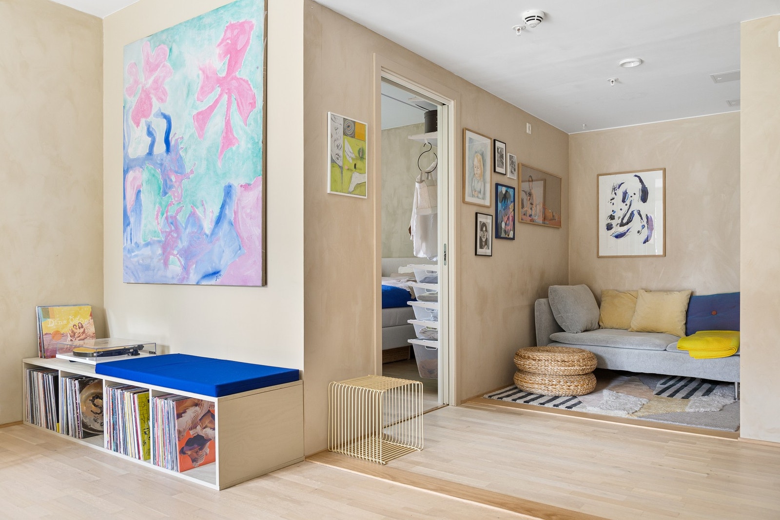 Planløsningen gir naturlig definerte soner og oppholde seg i Galleribilde