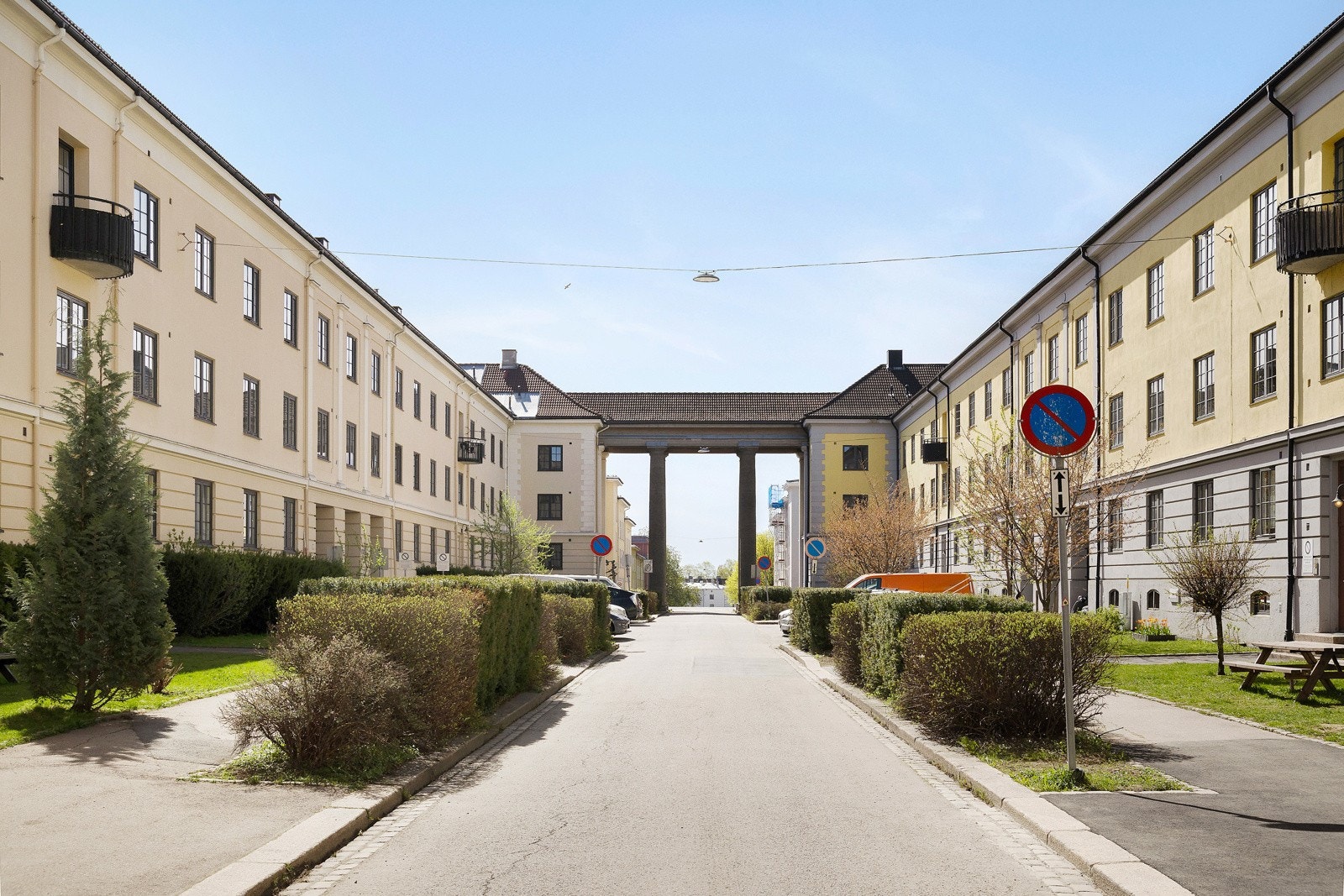 Velkommen til Knud Graahs gate! Galleribilde