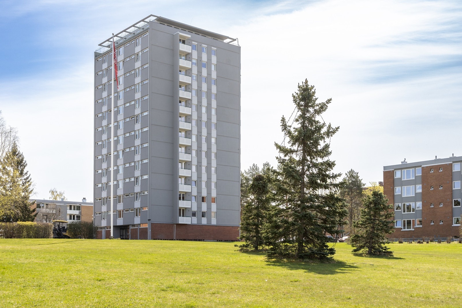Leiligheten ligger i et veletablert og sentralt boligområde på Manglerud. Galleribilde